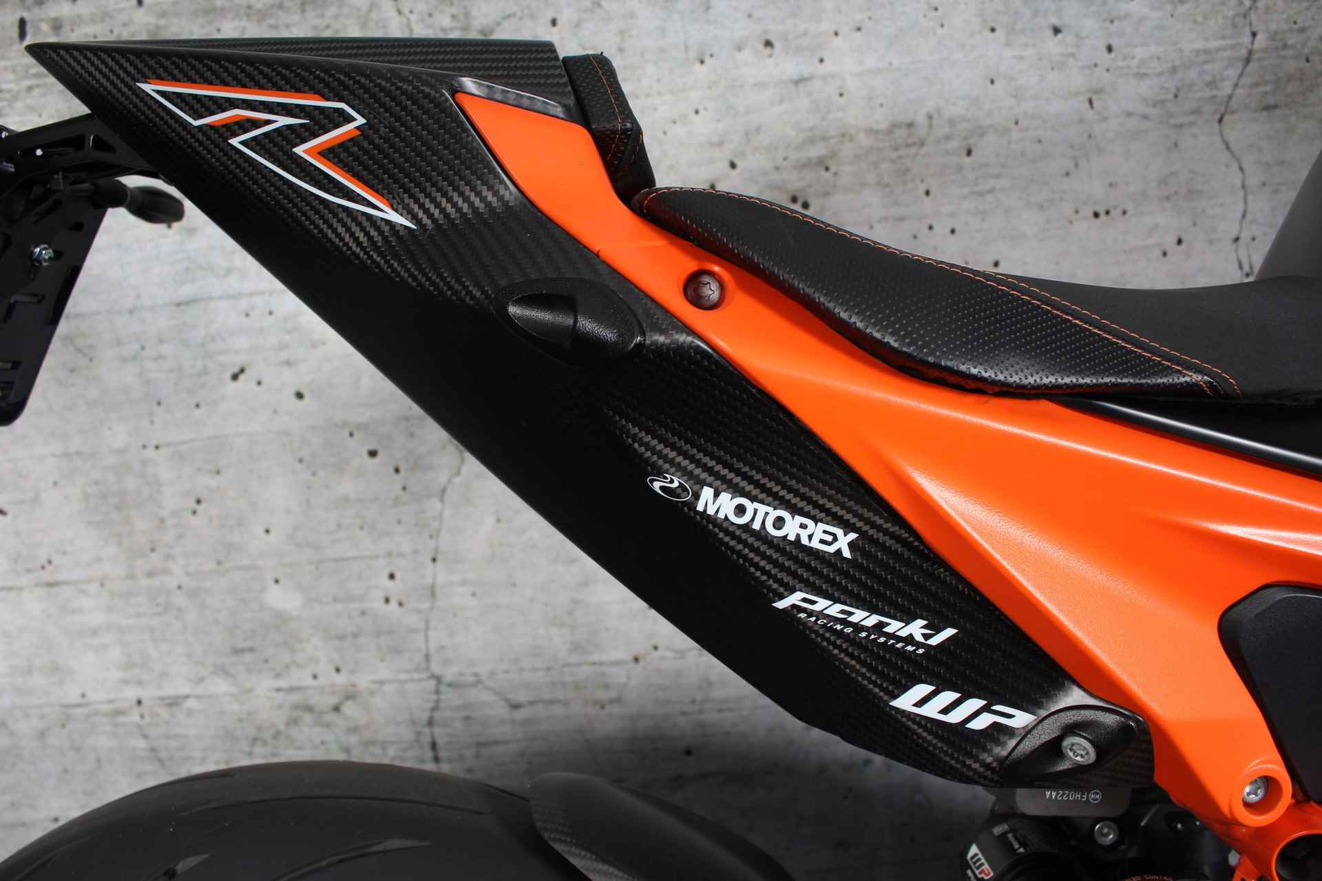 KTM 1290 Super Duke RR Full Akrapovic - 1 van de 500stuks! - 11/22