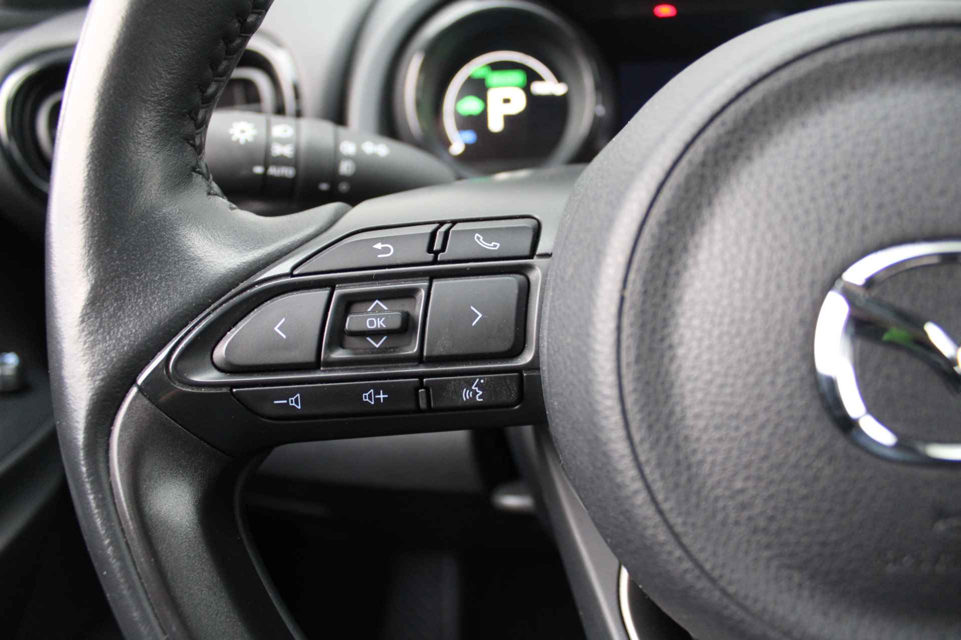 Mazda 2 Hybrid 1.5 Select | Airco | Navi | Cruise | PDC | Head-up display | Camera | - 13/35