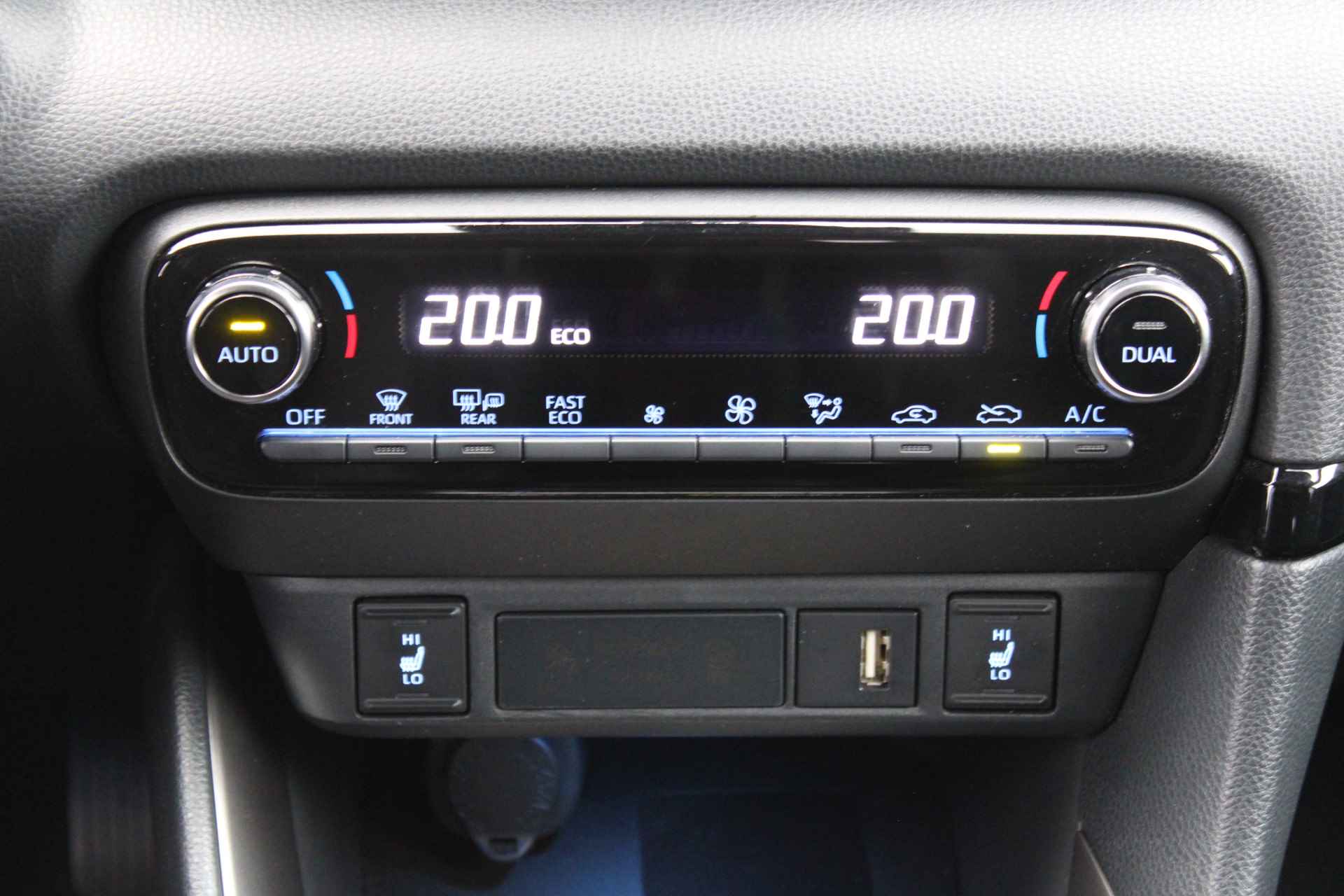 Mazda 2 Hybrid 1.5 Select | Airco | Navi | Cruise | PDC | Head-up display | Camera | - 23/35