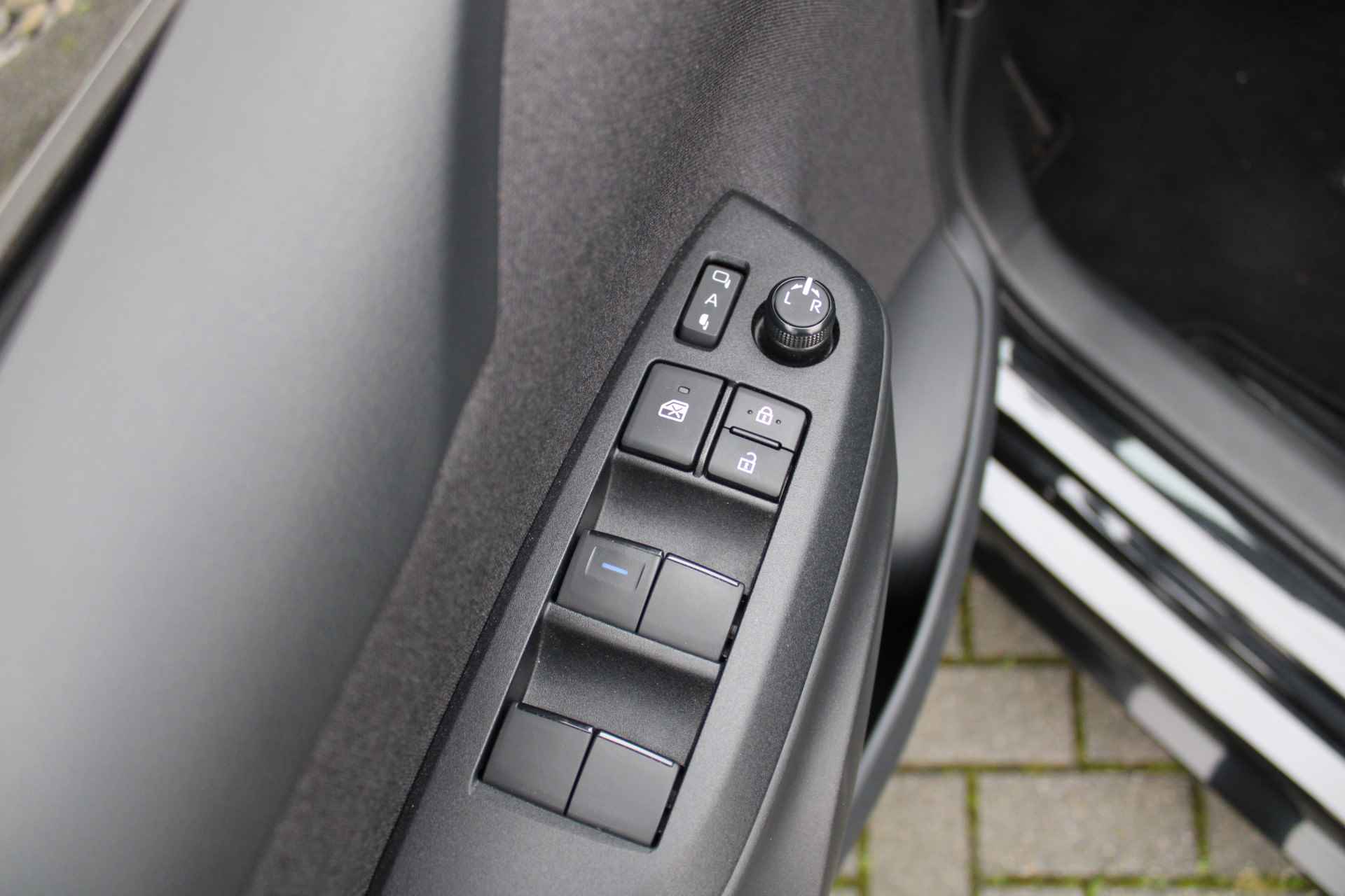 Mazda 2 Hybrid 1.5 Select | Airco | Navi | Cruise | PDC | Head-up display | Camera | - 29/35