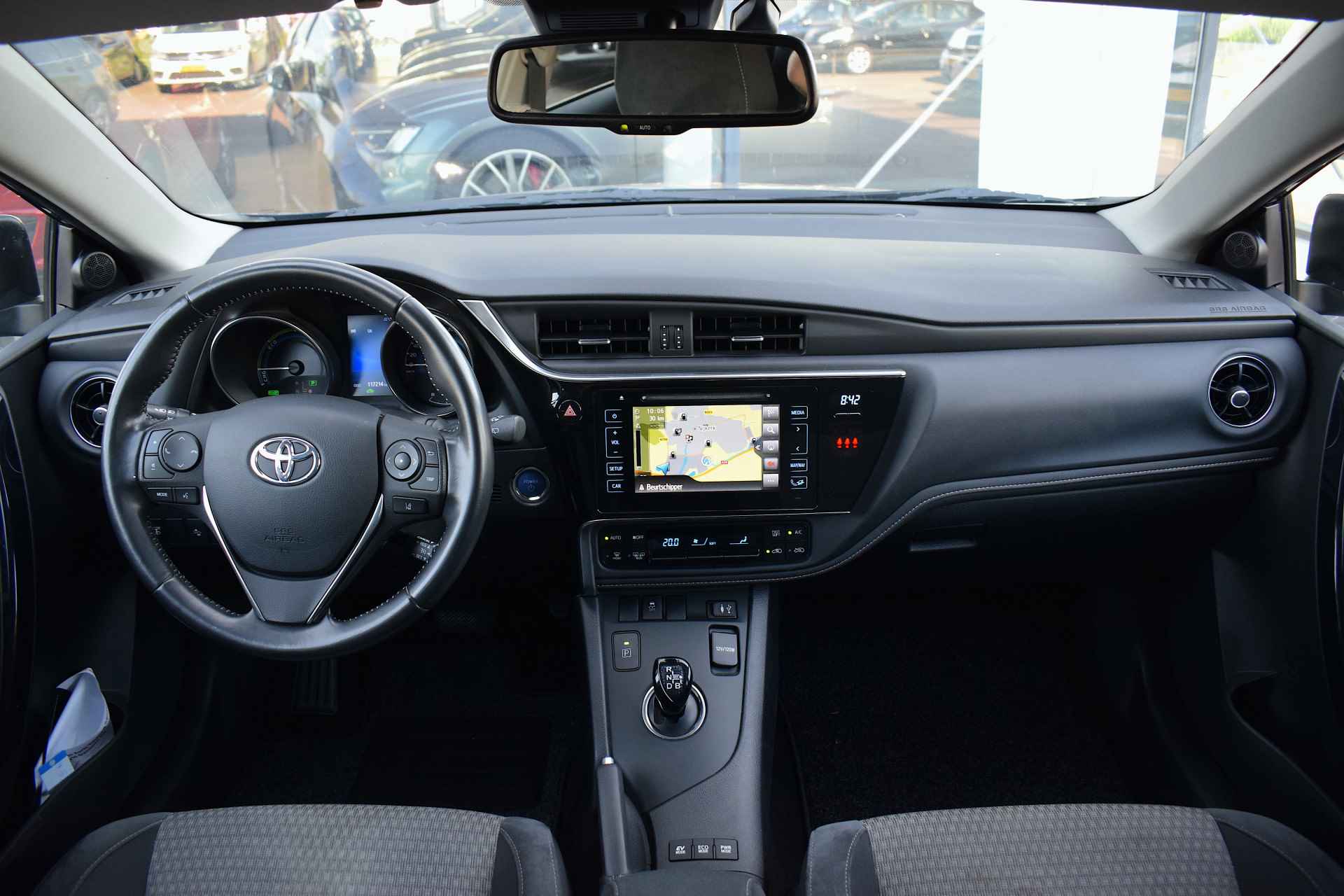 Toyota Auris Touring Sports 1.8 Hybrid Dynamic Go | Camera | Cruise | Navi | Elektr. Ramen - 13/36
