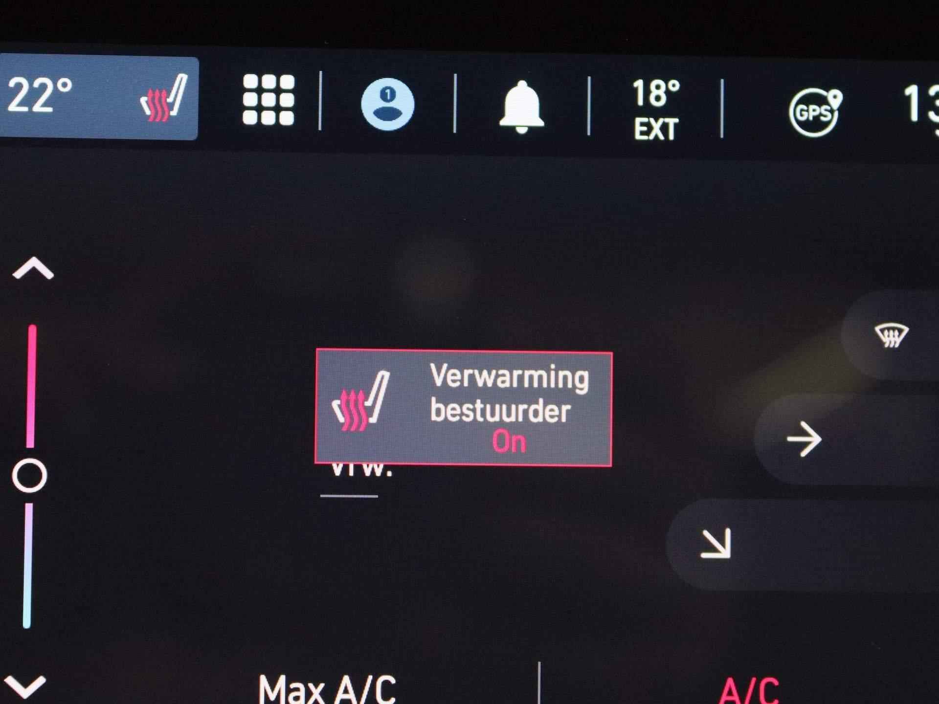 Fiat 500e C La Prima 42 kWh | Lederen bekleding| Navigatie | Apple carplay / Android auto | Parkeer camera | Parkeer sensoren | Lichtmetalen velgen | LED | - 19/37