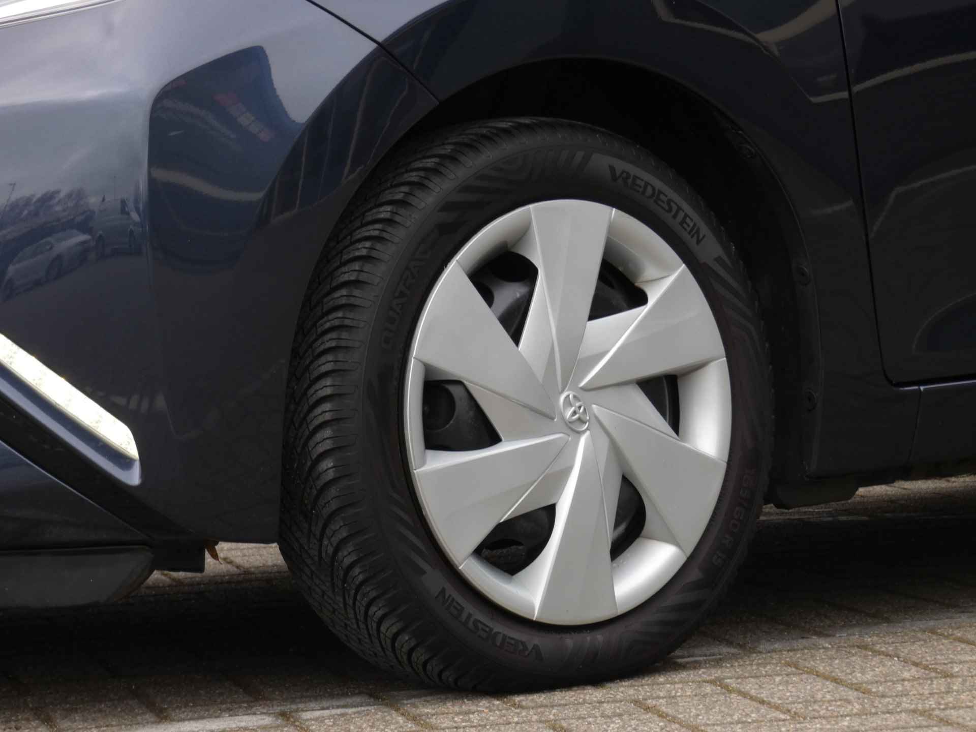 Toyota Aygo 1.0 X-Wave | Parkeercamera | Airco | Vouwdak | Org. NL - 11/53