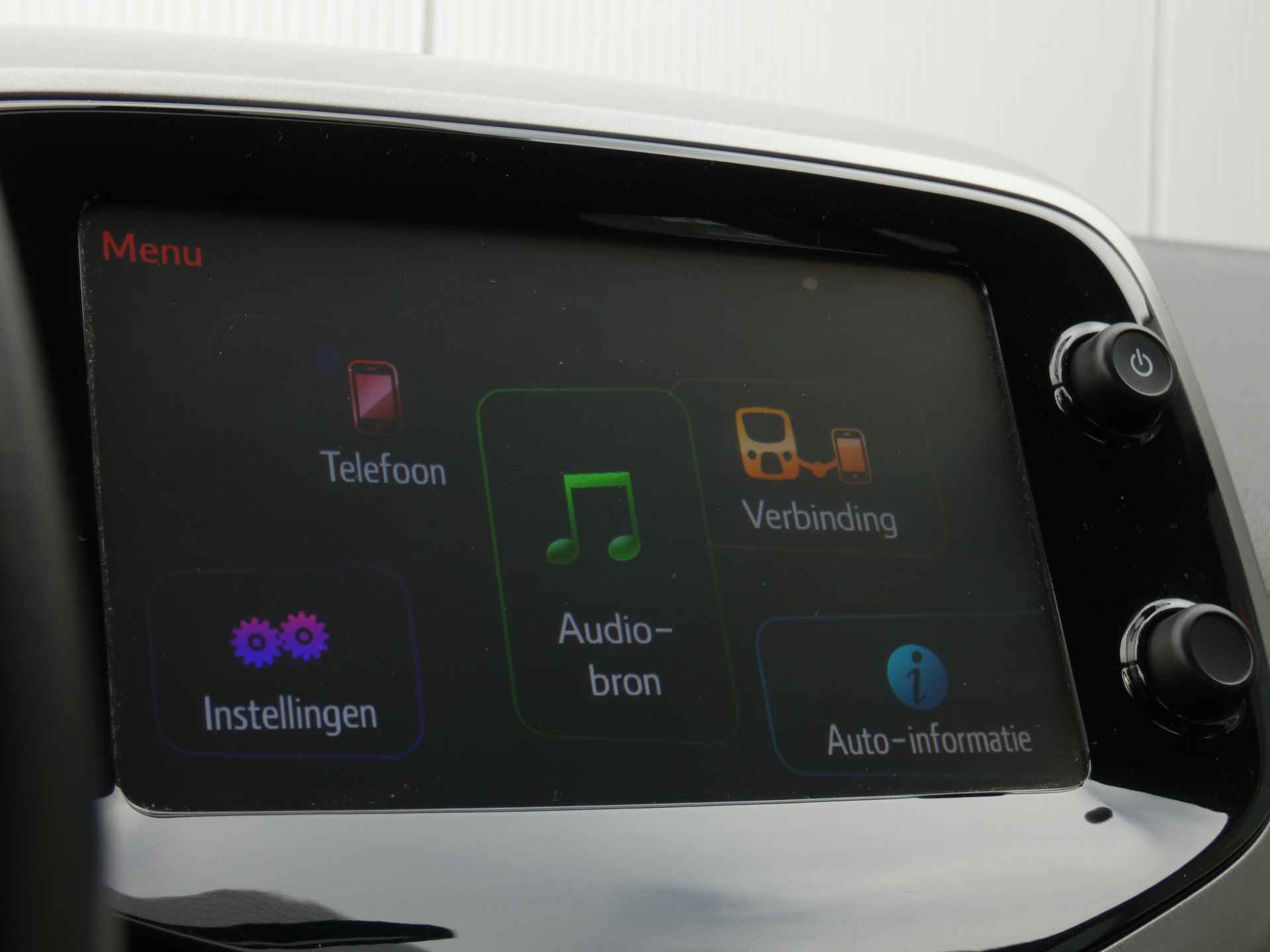 Toyota Aygo 1.0 X-Wave | Parkeercamera | Airco | Vouwdak | Org. NL - 37/53