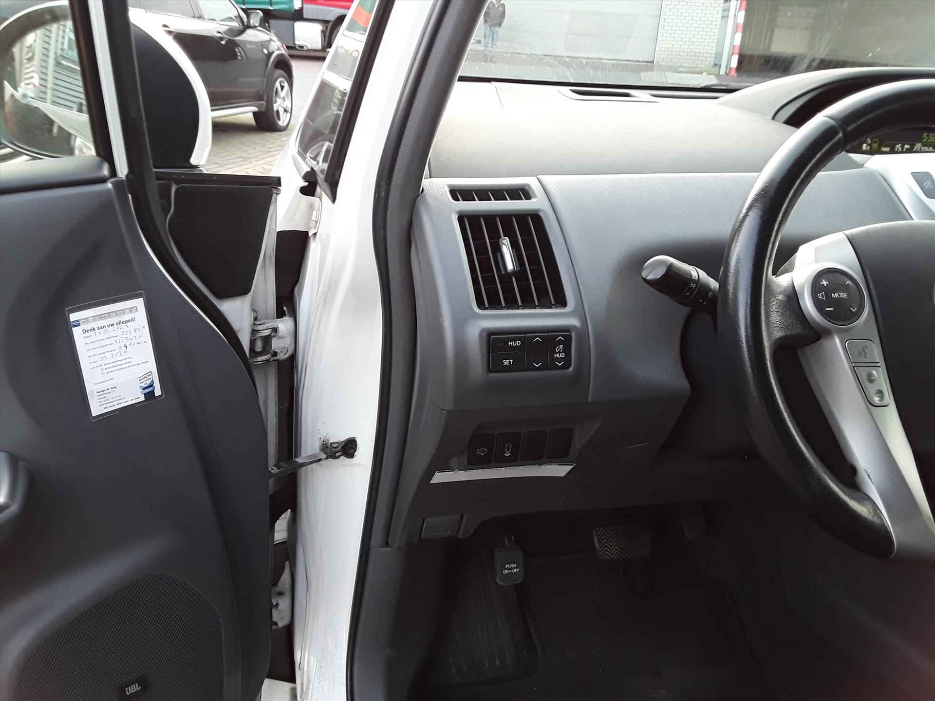 TOYOTA Prius Wagon 1.8 Full Hybrid 136PK Aut 95g Dynamic Busn. 7 pers. - 23/32