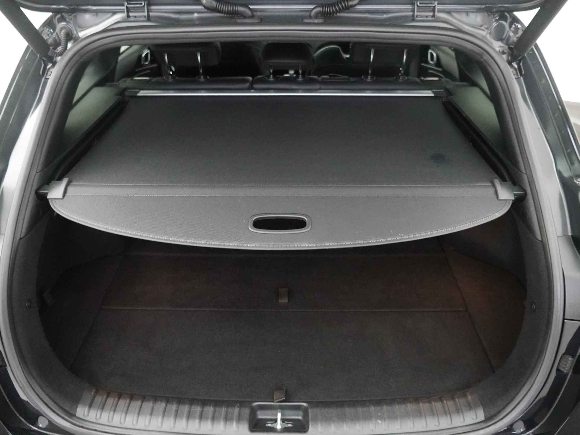 Kia Ceed Sportswagon 1.5 T-GDi GT-Line - Automaat - Panorama Dak - Trekhaak - Apple CarPlay / Android Auto - Adaptieve Cruise Control - Fabrieksgarantie tot 03-2029 - 35/39