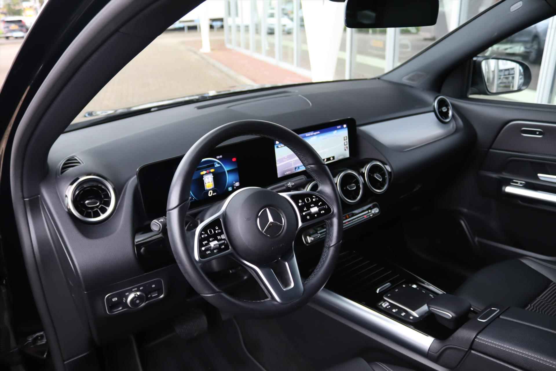 Mercedes GLA 200 163PK AUTOMAAT PROGRESSIVE Camera | Widescreen | Navigatie | Half Leer | Led | Clima | Cruise | 18 Inch Lm | - 14/52