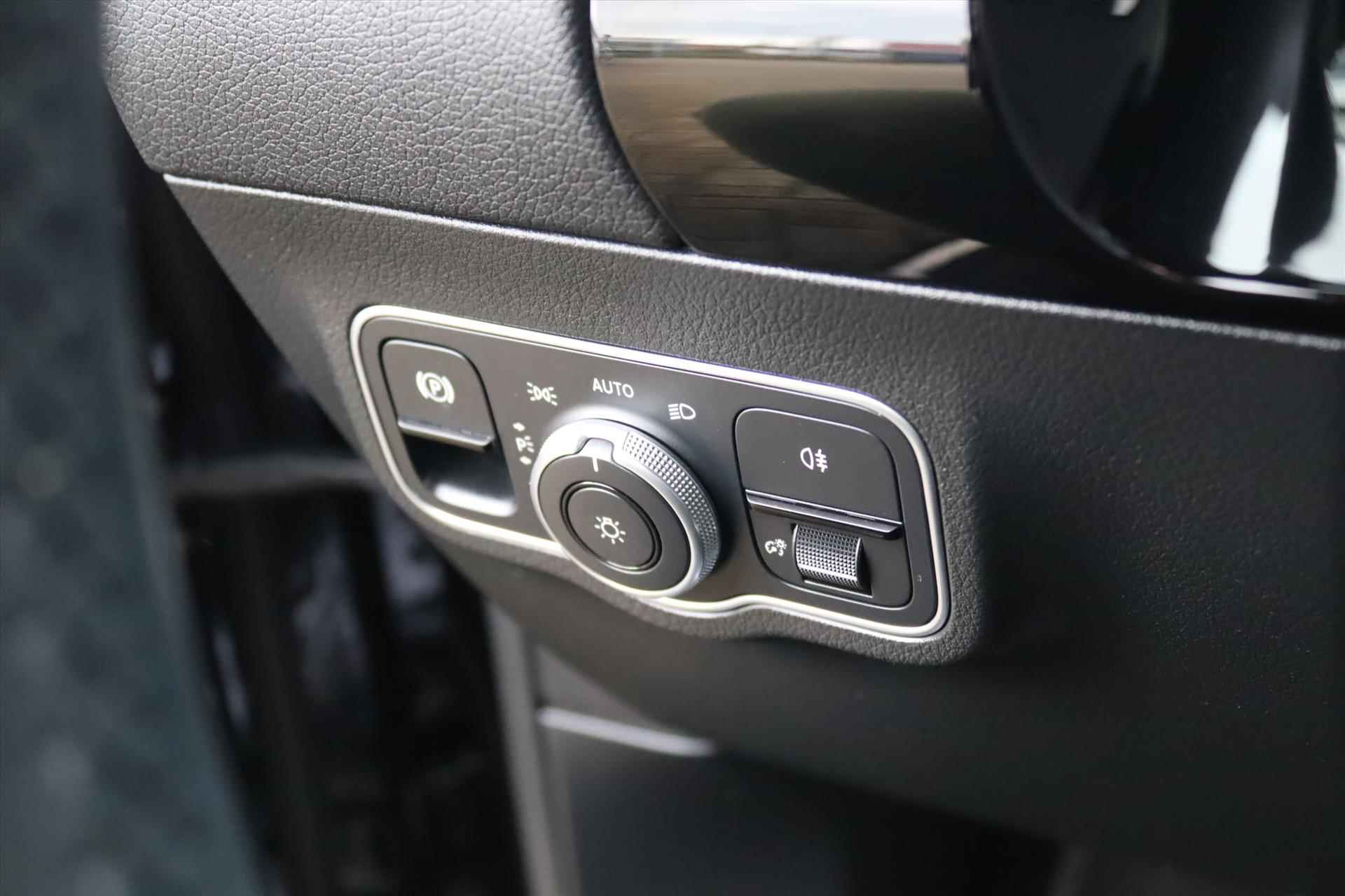 Mercedes GLA 200 163PK AUTOMAAT PROGRESSIVE Camera | Widescreen | Navigatie | Half Leer | Led | Clima | Cruise | 18 Inch Lm | - 33/52