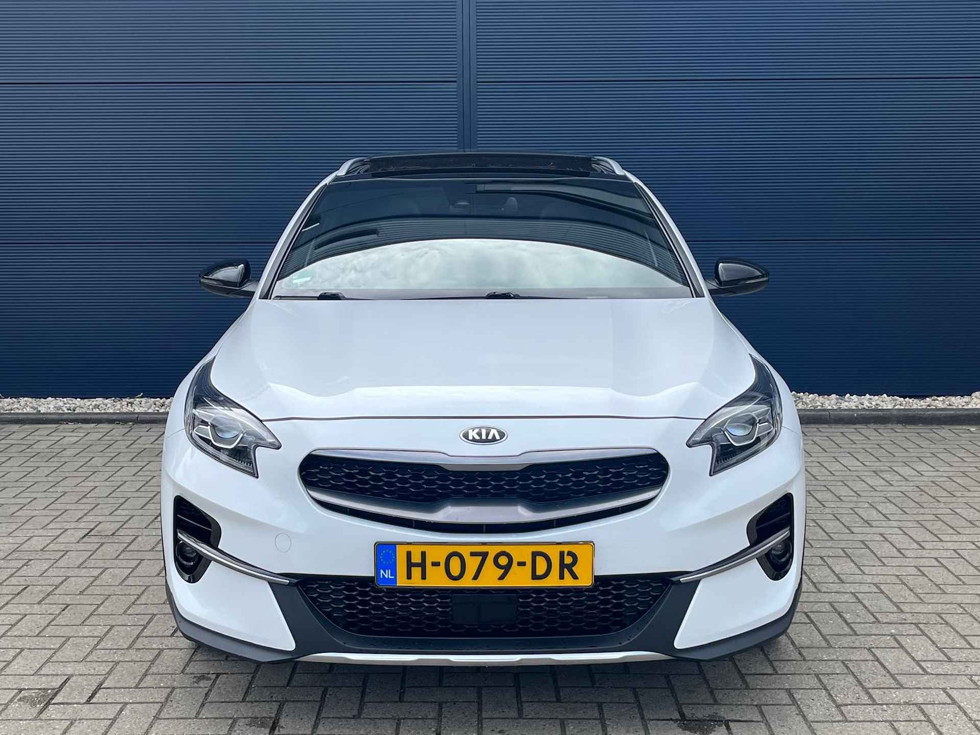 Kia Xceed 1.4 140pk DynamicPlusLine | Schuifkanteldak | Navigatie | Lederen bekleding | Camera | - 6/36