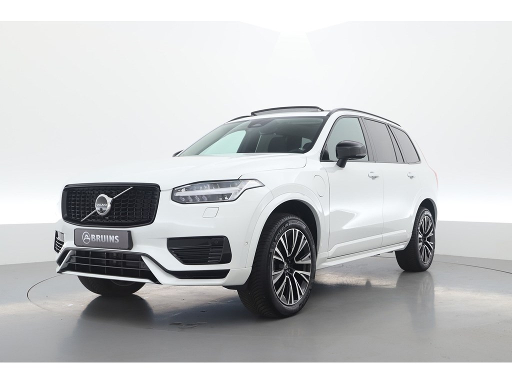 Volvo XC90 2.0 T8 Plus Dark, Trekhaak, Pano-dak, 360 camera, Nieuwprijs €101.770,-