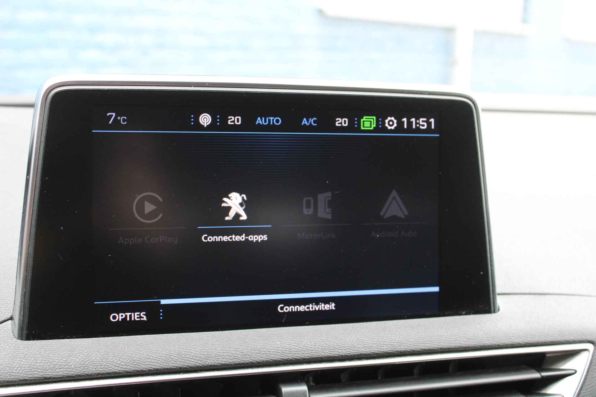 Peugeot 5008 SUV 1.2 PureTech 130pk Blue Lease Executive 7p | Navigatie | Bluetooth | Apple carplay | Lichtmetaal | Trekhaak | Parelmoer | - 20/27