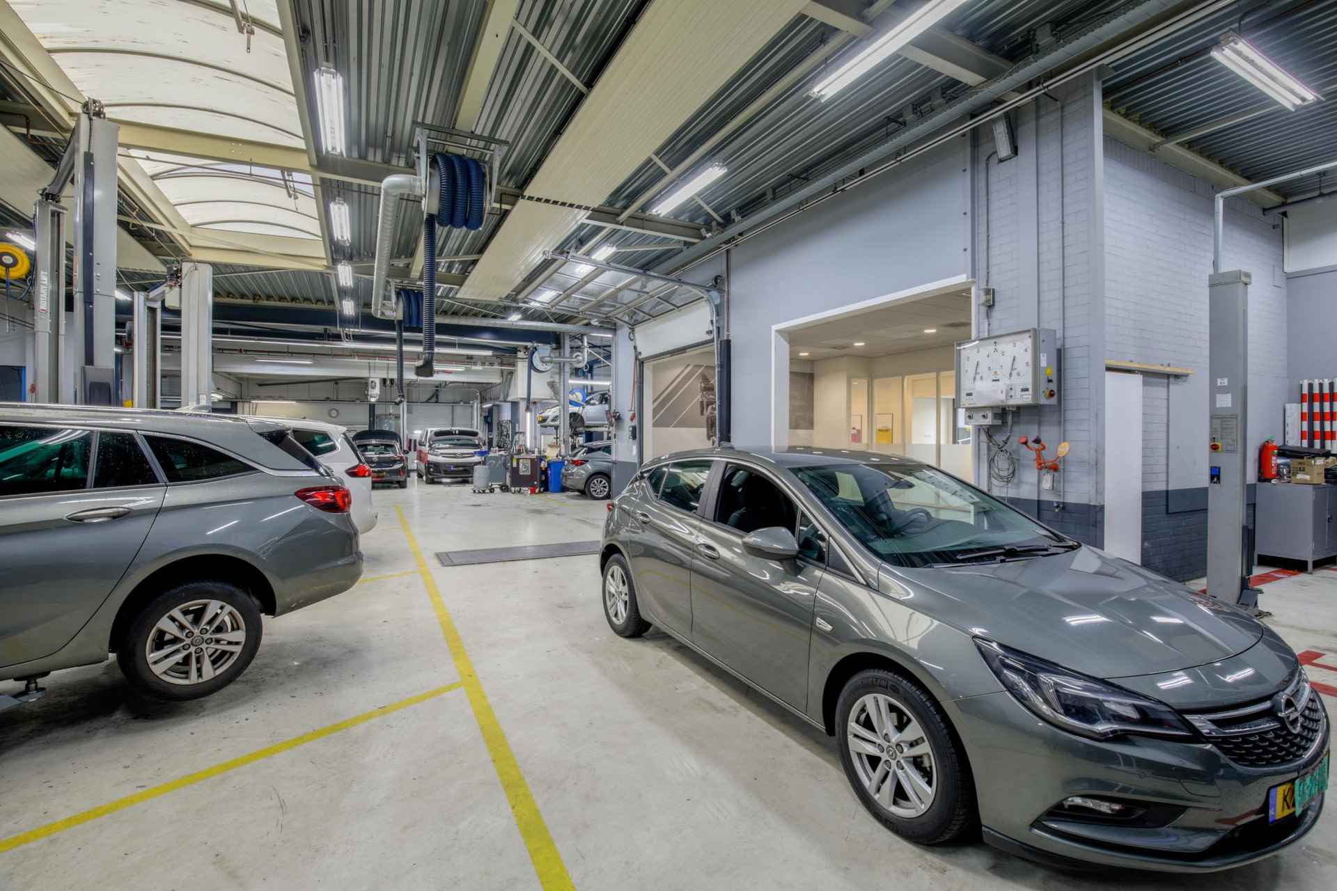 Opel Mokka Electric Level 4 50 kWh GS Achteruitrijcamera Dodehoek Detectie Parkeersensoren Voor en Achter - 7/31