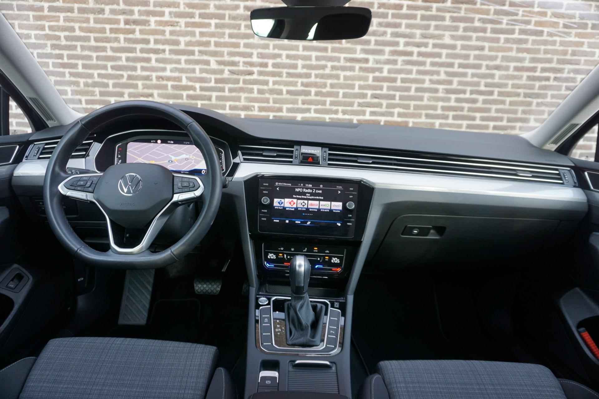 Volkswagen Passat 1.5 TSI 150pk Business | Navigatie | Climatronic | Ergonomische bestuurdersstoel - 5/41