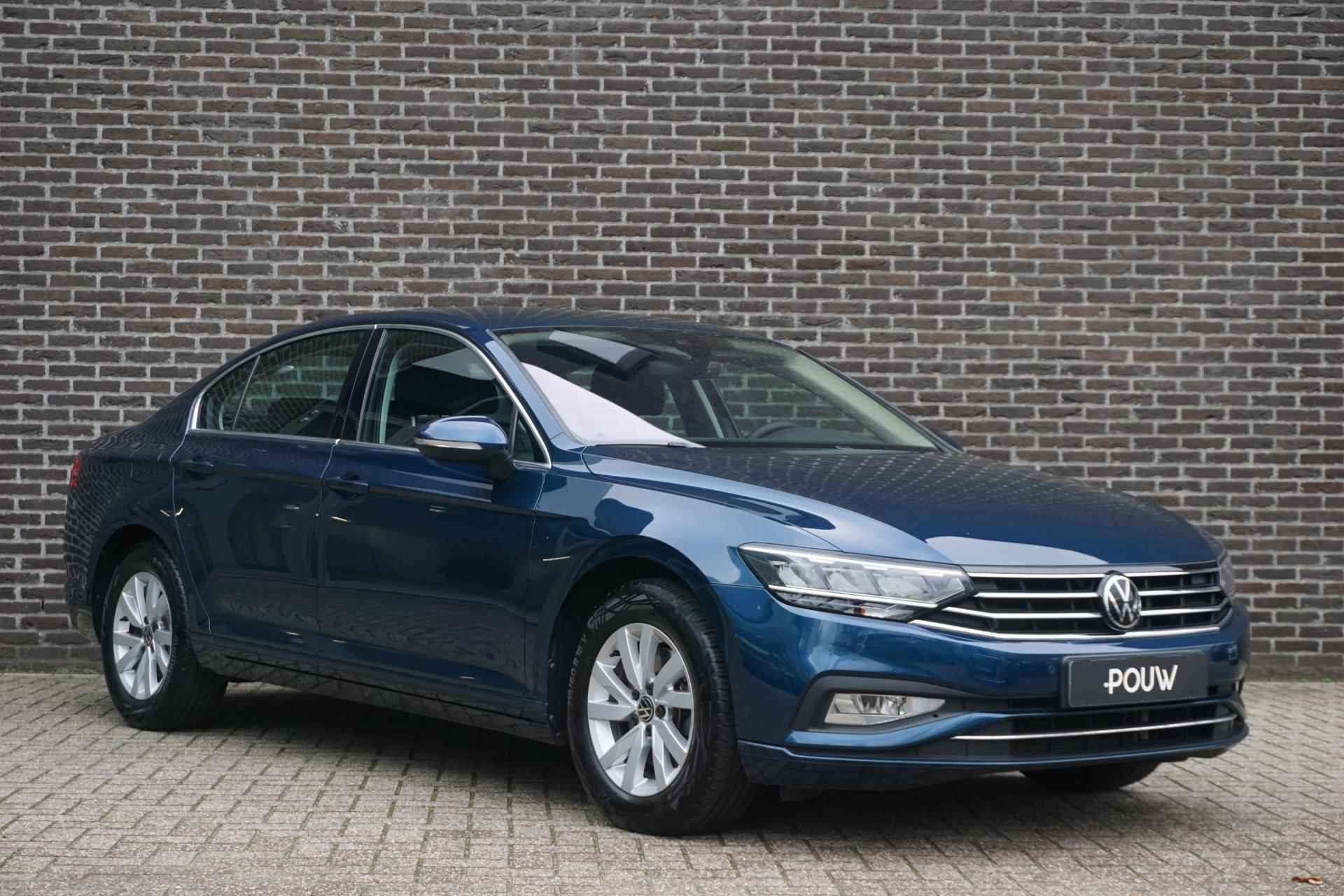 Volkswagen Passat 1.5 TSI 150pk Business | Navigatie | Climatronic | Ergonomische bestuurdersstoel - 7/41