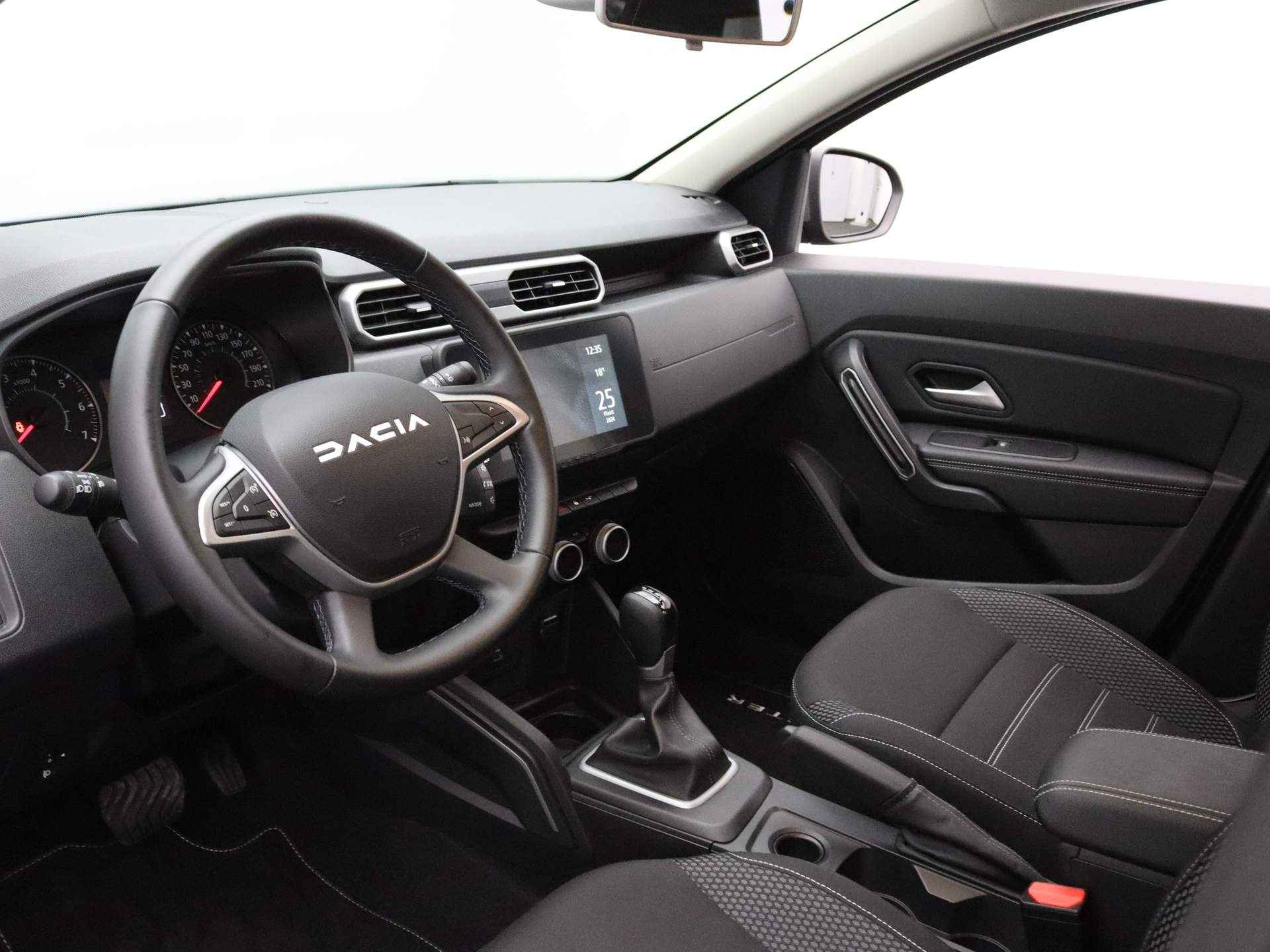 Dacia Duster TCe 150pk Journey EDC/Automaat ALL-IN PRIJS! Camera | Navi | Sidesteps - 4/42