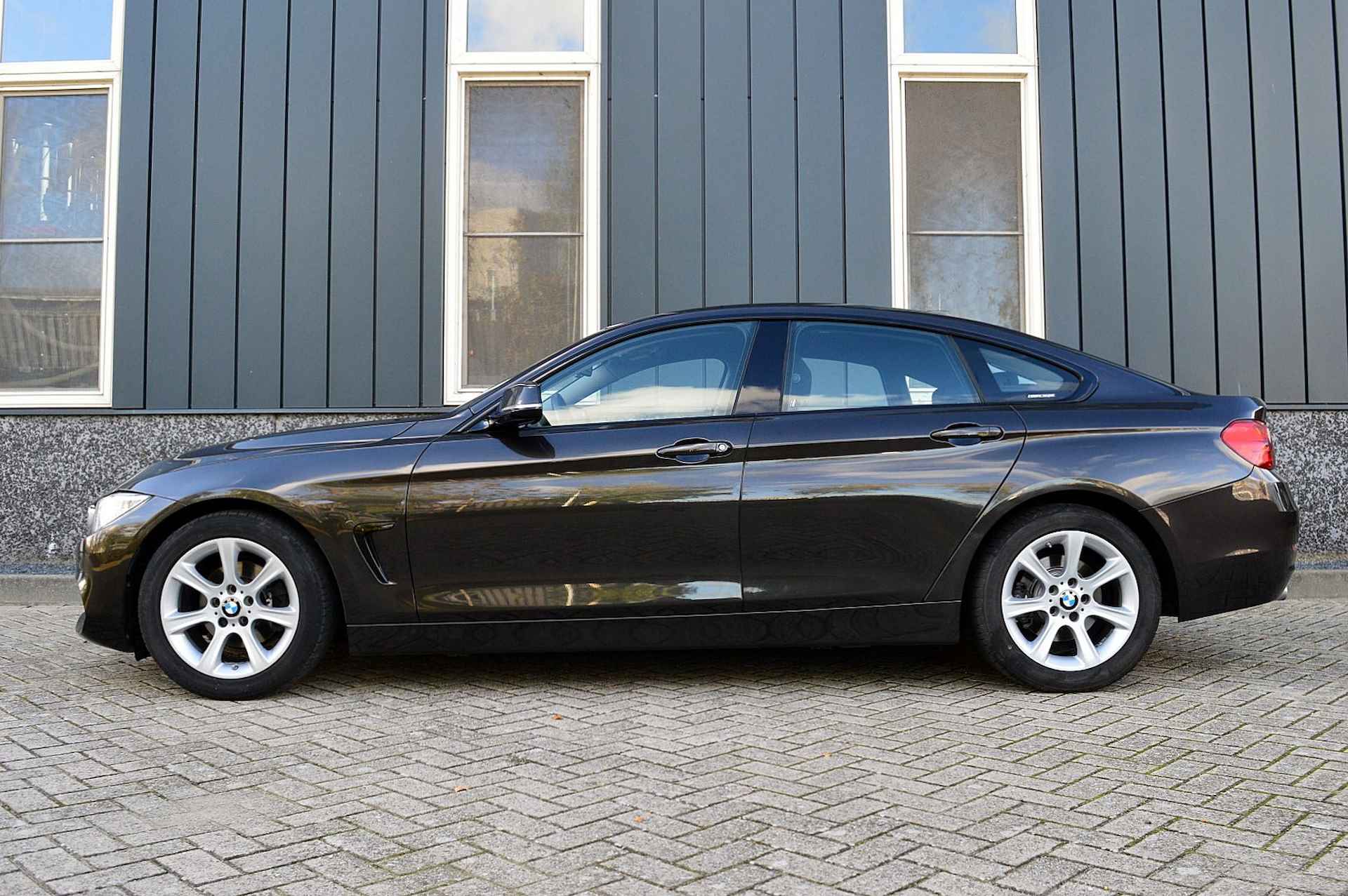 BMW 4 Serie Gran Coupé 420i Centennial Executive Rijklaarprijs-Garantie Navigatie Airco Xenon Led 1e Eigenaar - 2/33