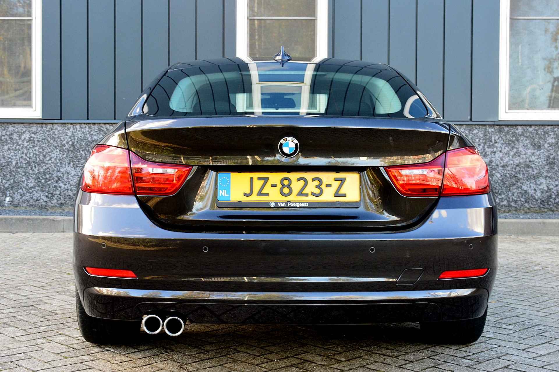 BMW 4 Serie Gran Coupé 420i Centennial Executive Rijklaarprijs-Garantie Navigatie Airco Xenon Led 1e Eigenaar - 4/33