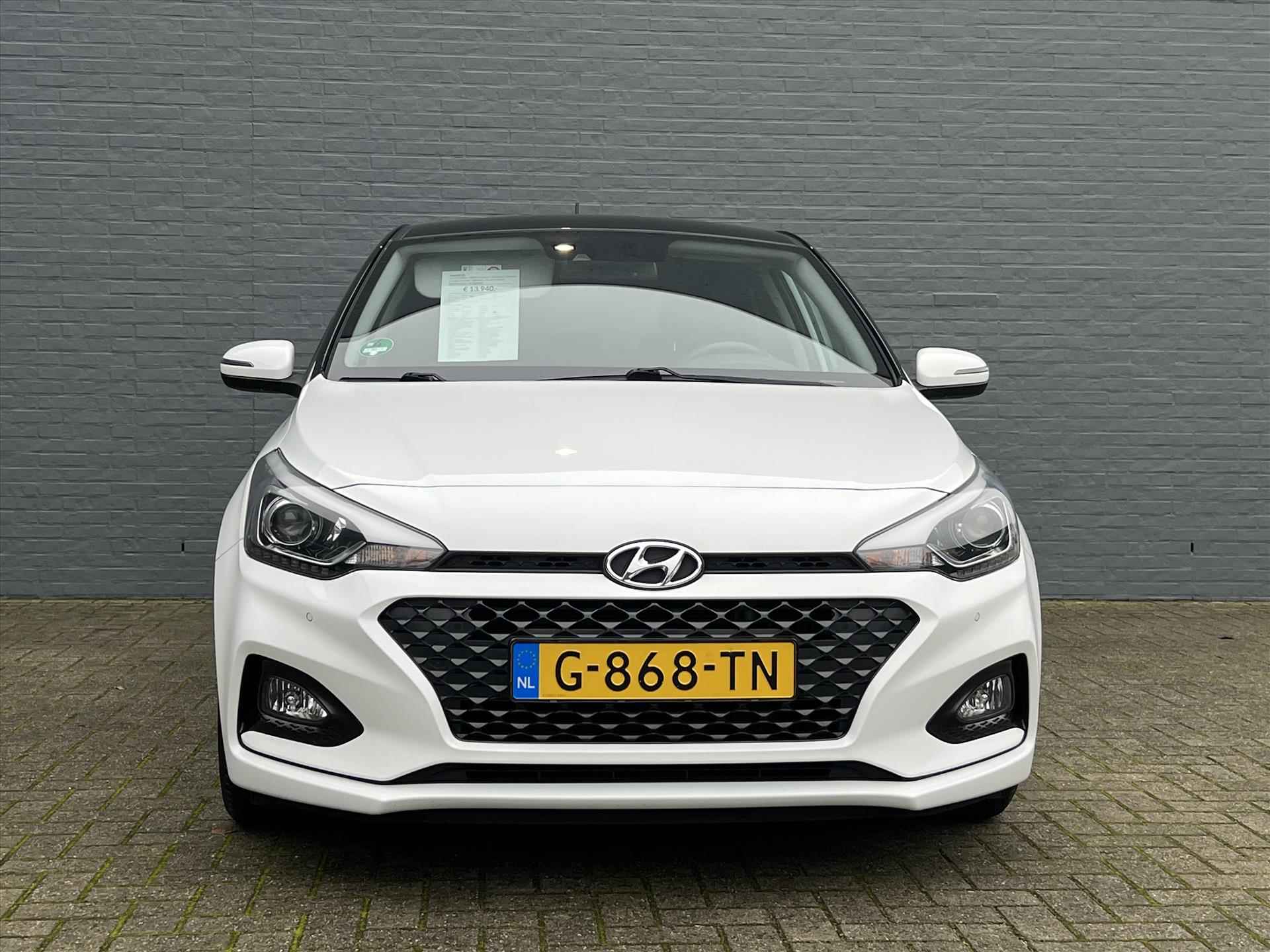 HYUNDAI I20 1.0 T-GDI Blue 100PK Premium | Navigatie | Camera | Cruise Control | Trekhaak | NL-auto Dealer onderhouden | 1e Eigenaar - 4/26