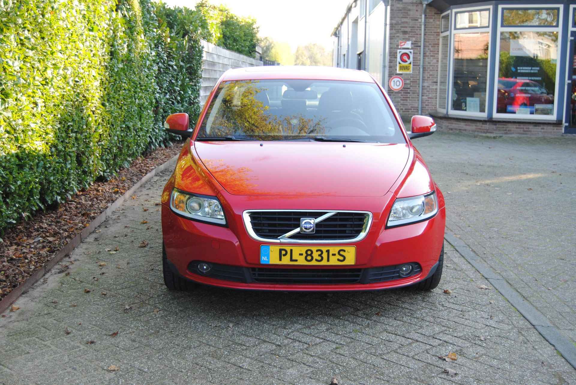 Volvo S40 1.8 Kinetic - 6/18