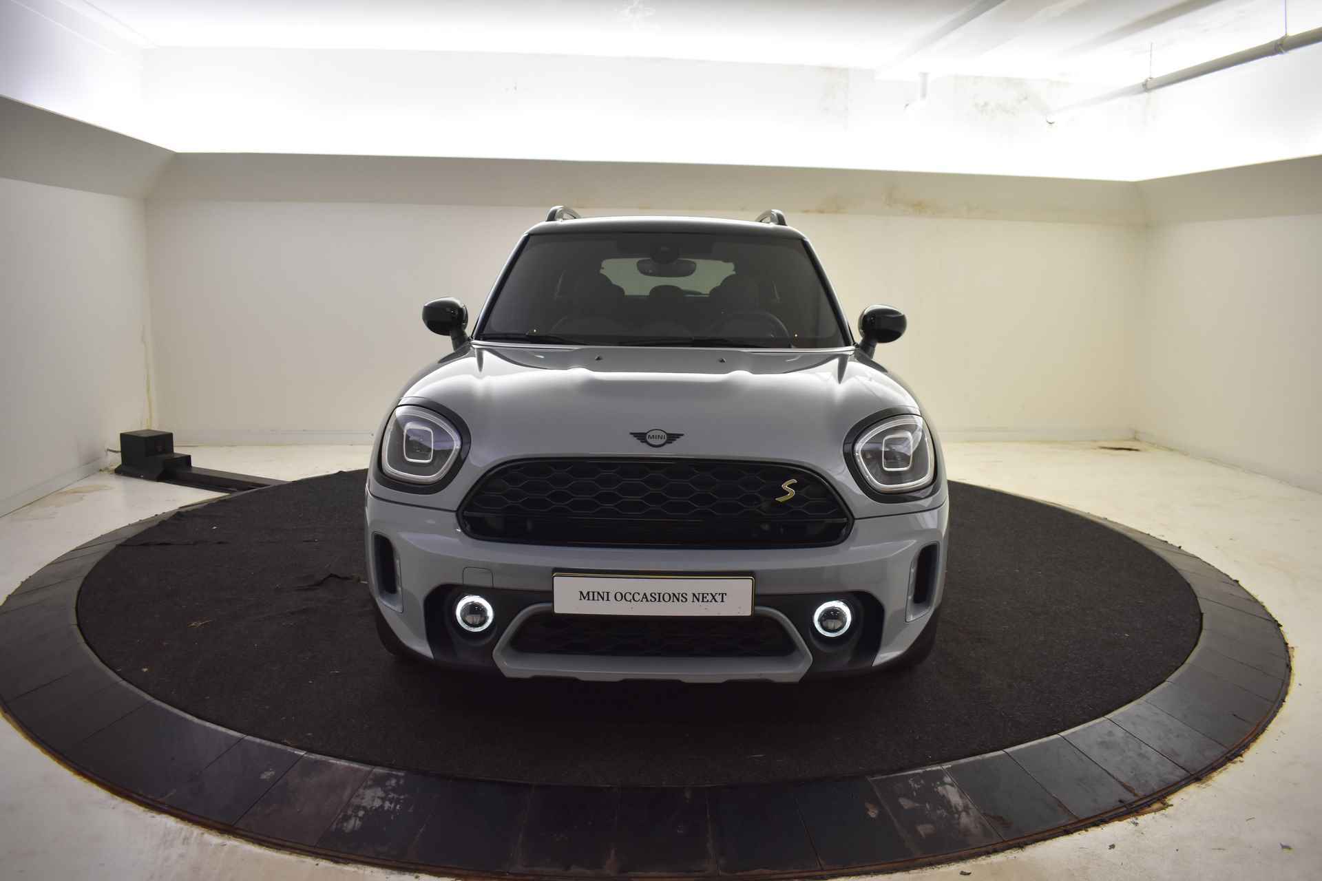 MINI Countryman Cooper SE ALL4 Untamed Automaat / Achteruitrijcamera / Comfort Access / LED / Cruise Control / Stoelverwarming / Comfortstoelen - 43/45