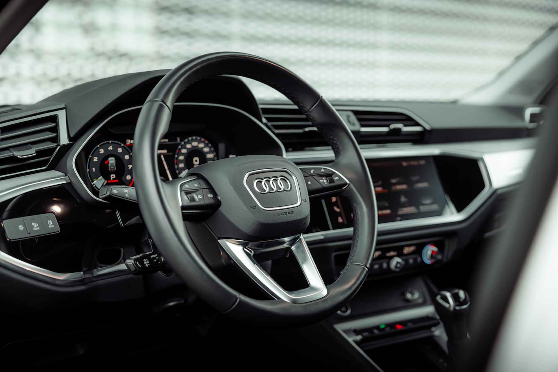 Audi Q3 45 TFSI e 245pk s-tronic Edition | Assistentiepakket | Sportstoelen | LED | 18" LM velgen | Comfortsleutel | Stoelverwarming | Apple Carplay - 19/32