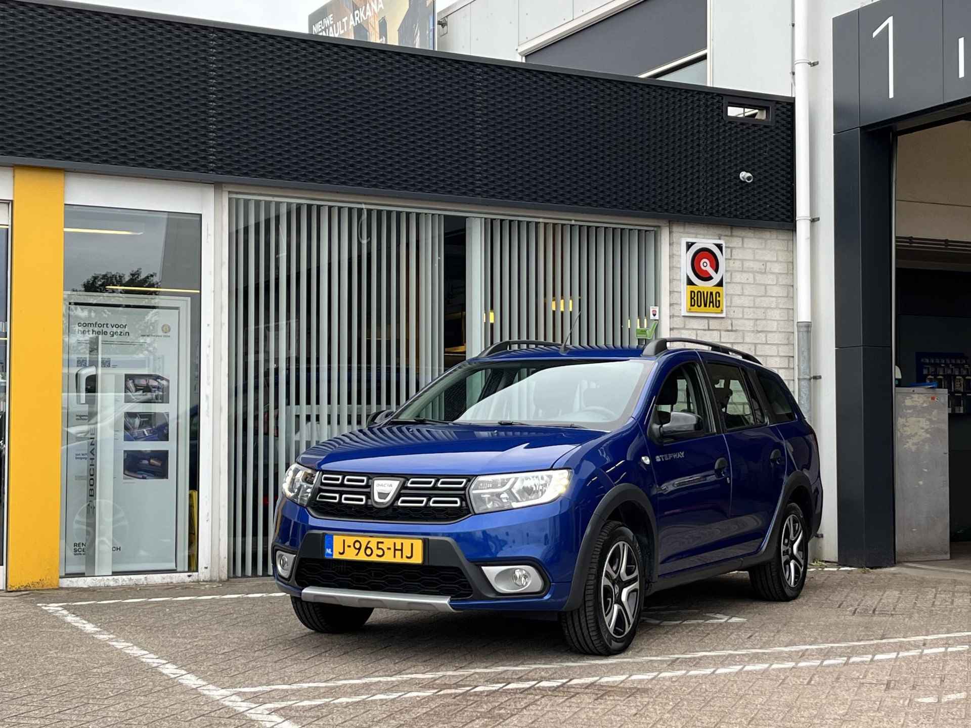 Dacia Logan MCV 1.0 TCe 100 Bi-Fuel Stepway 15th Anniv. UNIEK!, NL-Auto, Trekhaak, Navigatie, Cruise Control, Climate Controle, Parkeersensoren, Camera - 3/30