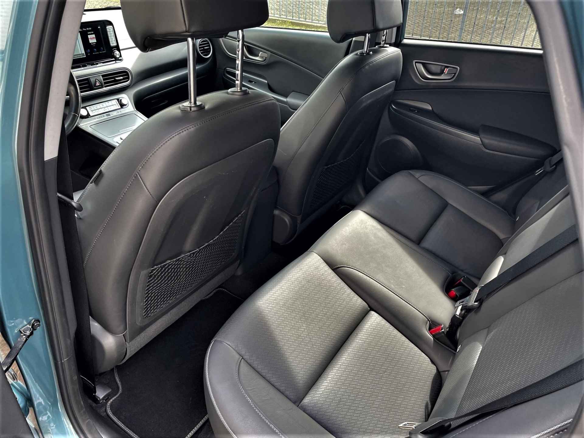 Hyundai KONA EV Premium 64 kWh/204pk/ Accu 99%/ Warmtepomp/Adaptive - 27/50