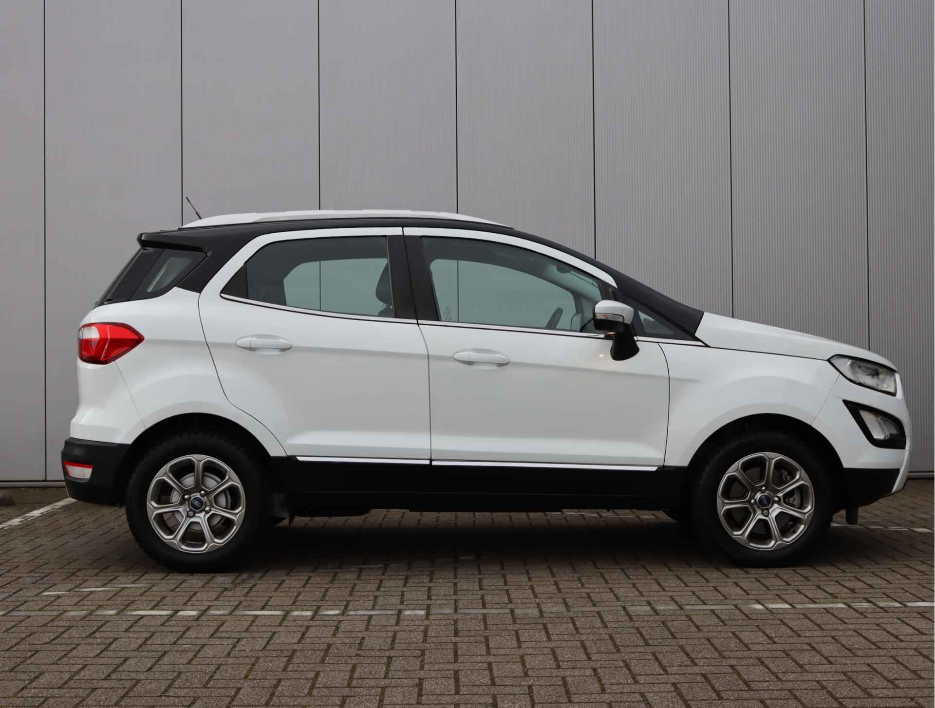 Ford EcoSport 1.0 EcoBoost Titanium | Navigatie | Parkeercamera | Automaat - 16/57