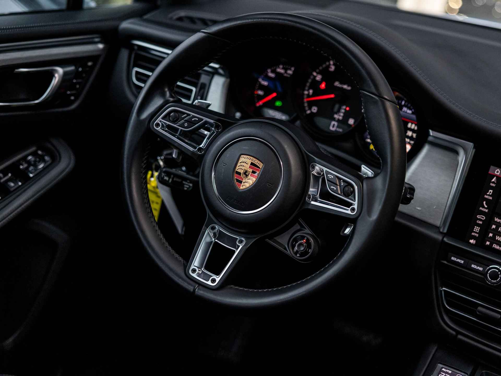 Porsche Macan 2.9 Turbo | SPORTDESIGN | SPORTCHRONO | SPORTUITLAATSYSTEEM | 18-WEG STOELEN | PASM +LUCHTVERING | PDLS+ | STUURBEKRACHTIGING + | PANORAMA/SCHUIF-KANTELDAK | NL AUTO | ALCANTARA DAKHEMEL | - 22/50