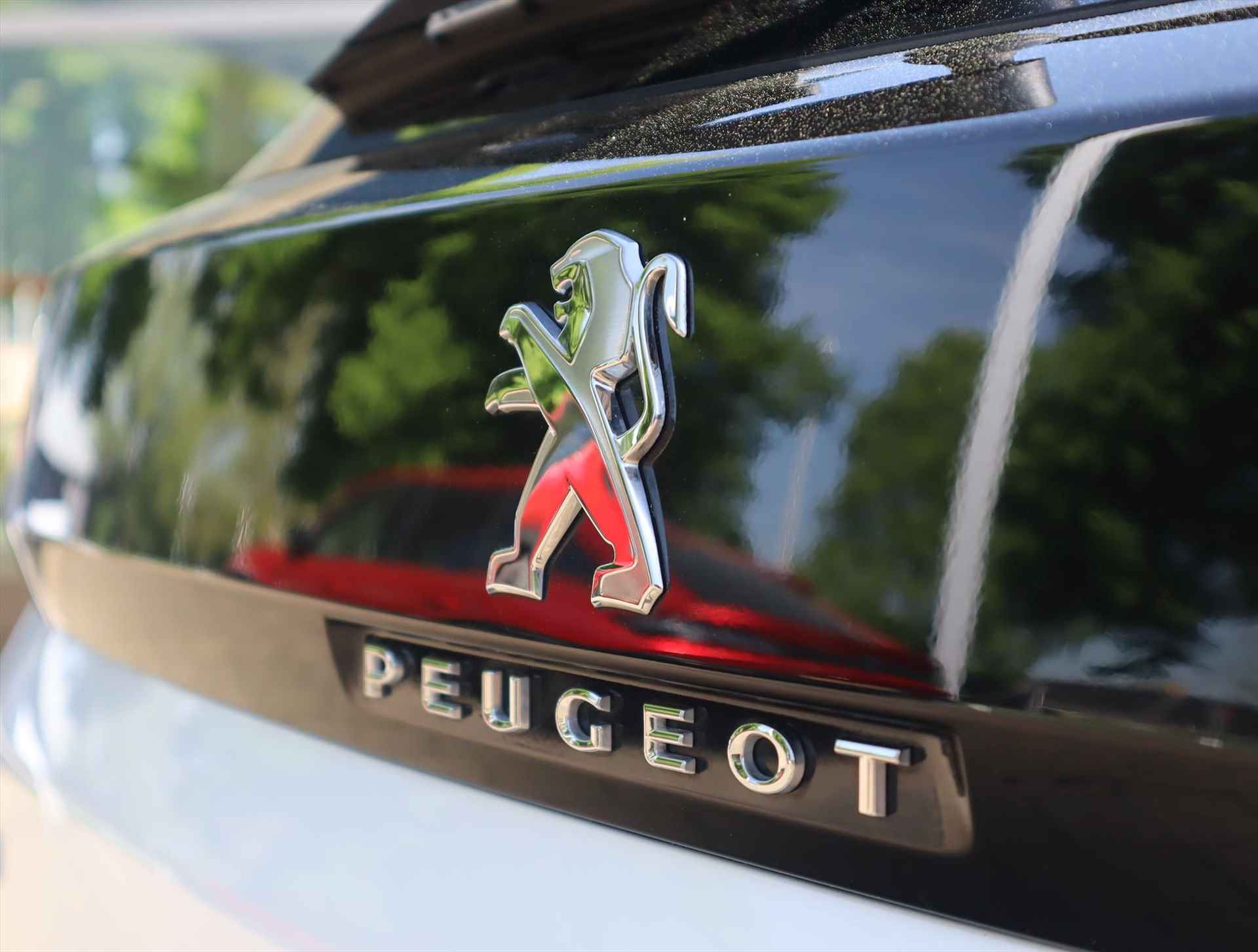 Peugeot 3008 SUV GT PureTech 130pk S&S EAT8 automaat, Rijklaarprijs, Navigatie Camera Adaptieve cruise control - 25/63