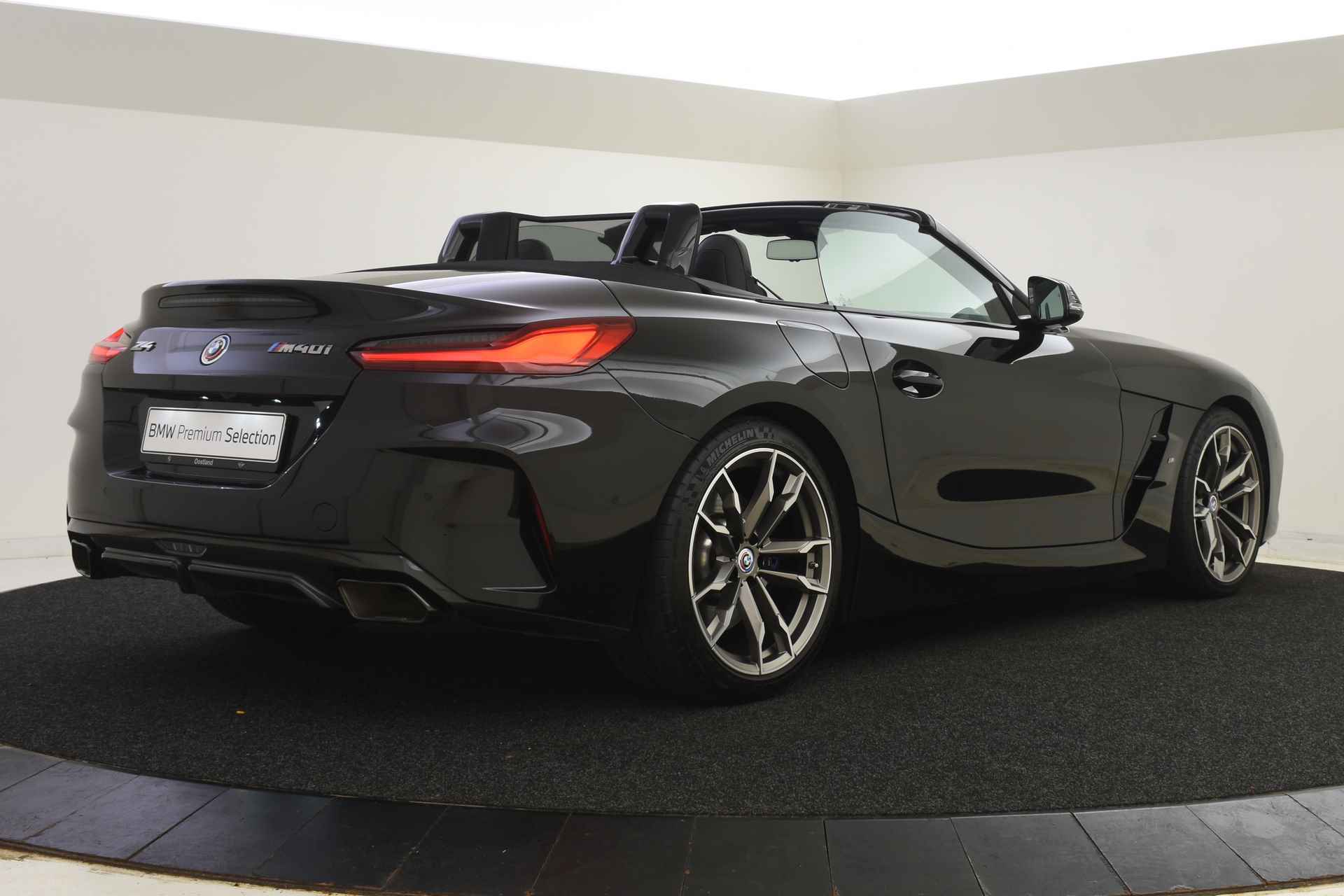 BMW Z4 Roadster M40i High Executive Automaat / Live Cockpit Professional / Harman Kardon / Head-Up / Active Cruise Control / Parking Assistant / Verwarmd stuurwiel / Stoelverwarming - 3/57