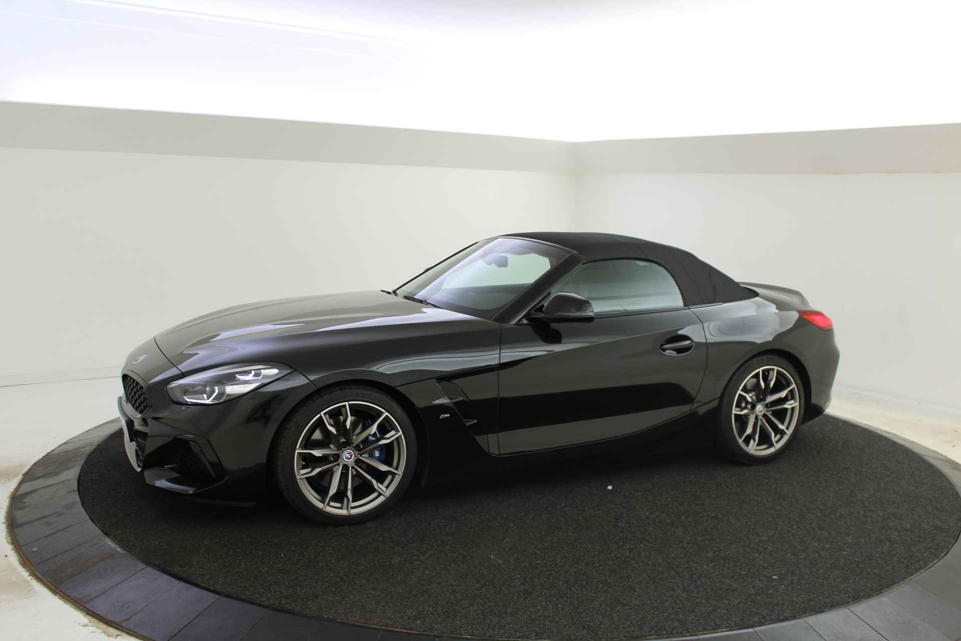 BMW Z4 Roadster M40i High Executive Automaat / Live Cockpit Professional / Harman Kardon / Head-Up / Active Cruise Control / Parking Assistant / Verwarmd stuurwiel / Stoelverwarming - 54/57