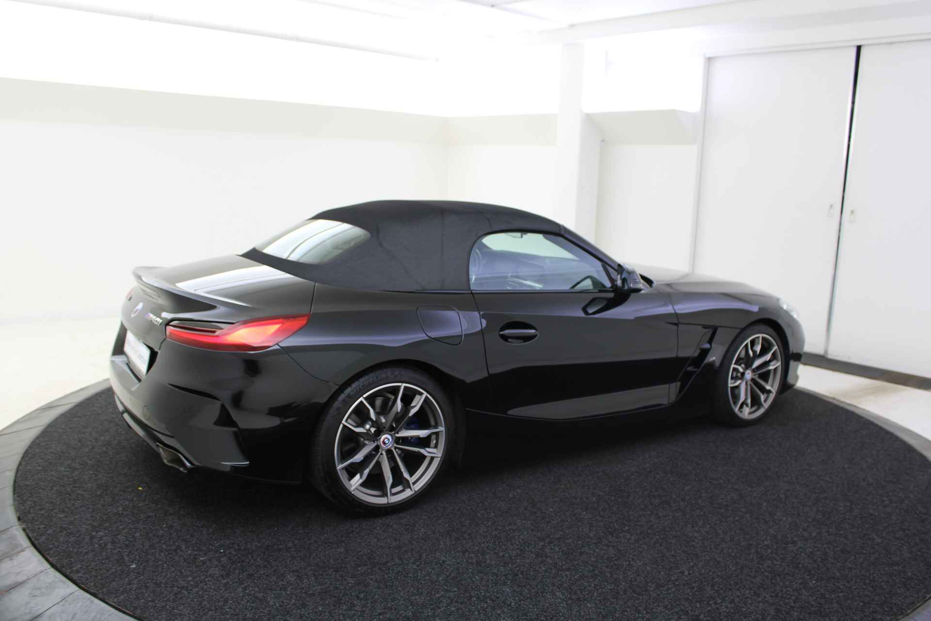 BMW Z4 Roadster M40i High Executive Automaat / Live Cockpit Professional / Harman Kardon / Head-Up / Active Cruise Control / Parking Assistant / Verwarmd stuurwiel / Stoelverwarming - 56/57