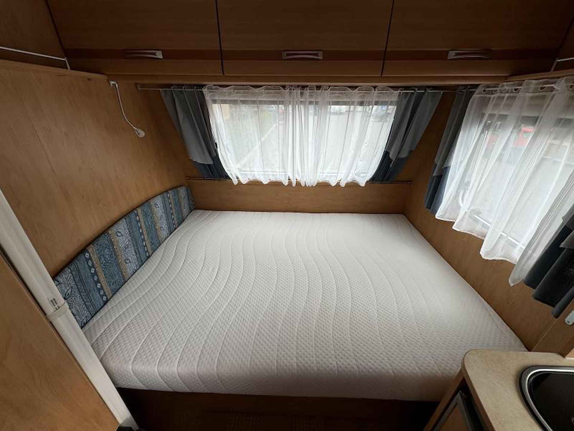 Caravelair Ambiance Style 390 Voortent,dakairco,etuil. - 9/13