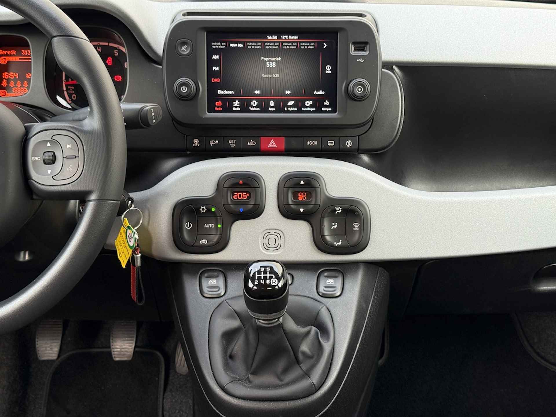 Fiat Panda 1.0 Hybrid 70 PK Garmin Cross | Carplay | Winter | Clima | 5p - 8/16