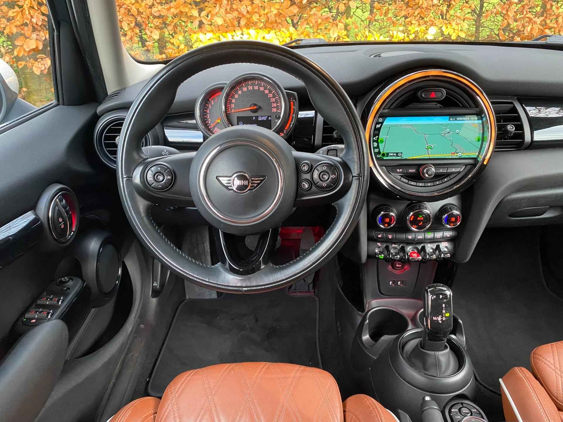 MINI 2.0 Cooper S Knightsbridge Edition | Leder | Navigatie | CarPlay | LED | BOVAG Garantie - 3/37