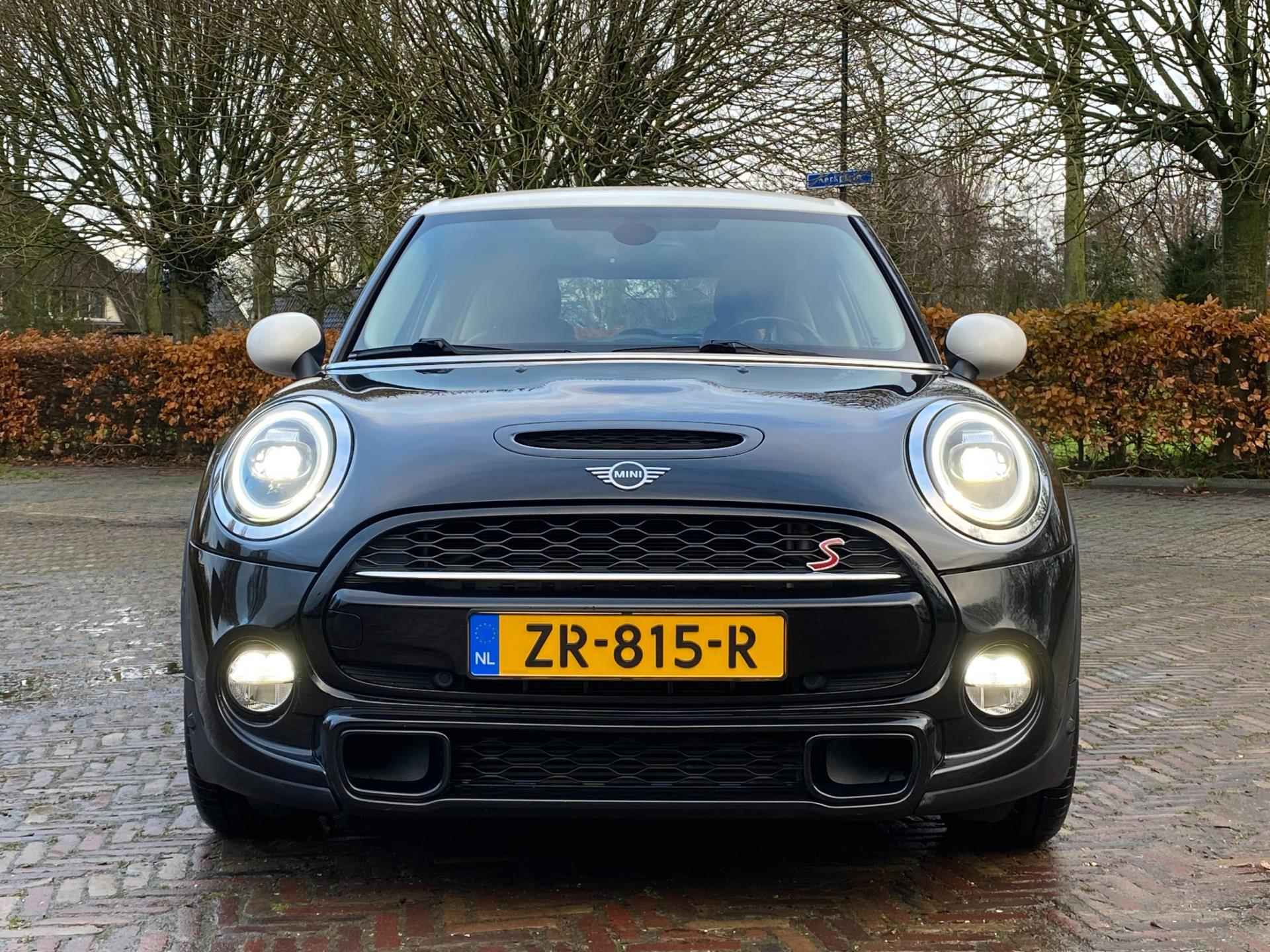 MINI 2.0 Cooper S Knightsbridge Edition | Leder | Navigatie | CarPlay | LED | BOVAG Garantie - 9/37