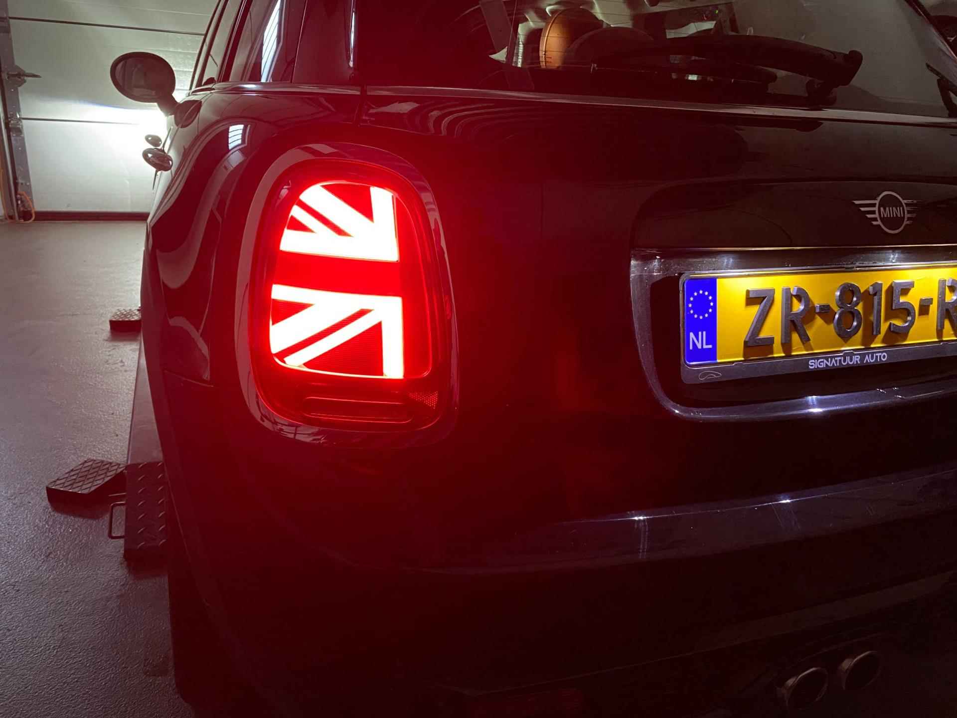 MINI 2.0 Cooper S Knightsbridge Edition | Leder | Navigatie | CarPlay | LED | BOVAG Garantie - 29/37