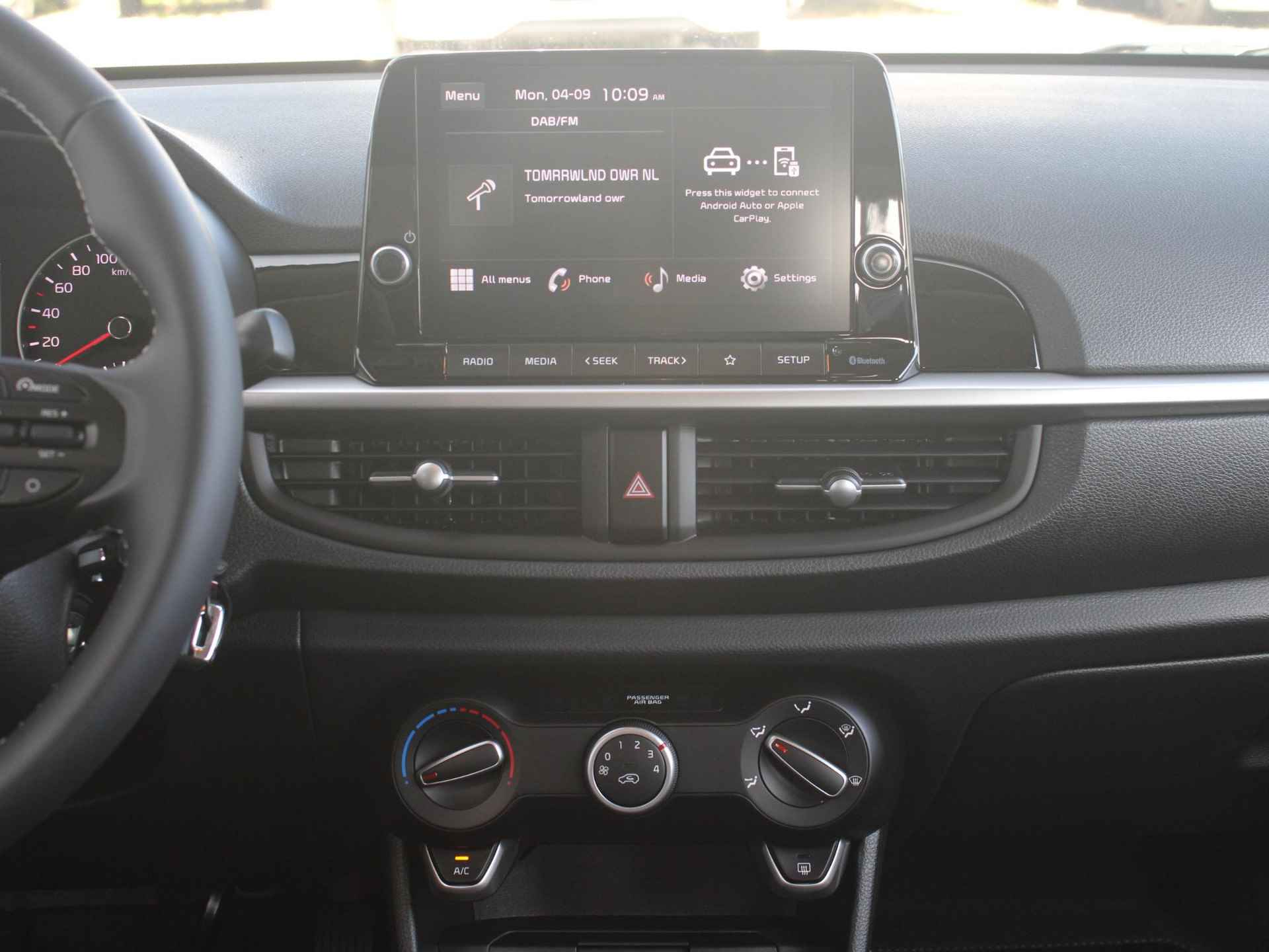 Kia Picanto 1.0 DPi DynamicLine | Voorraad | Airco | Cruise | Camera | Apple Carplay | 14" - 14/26