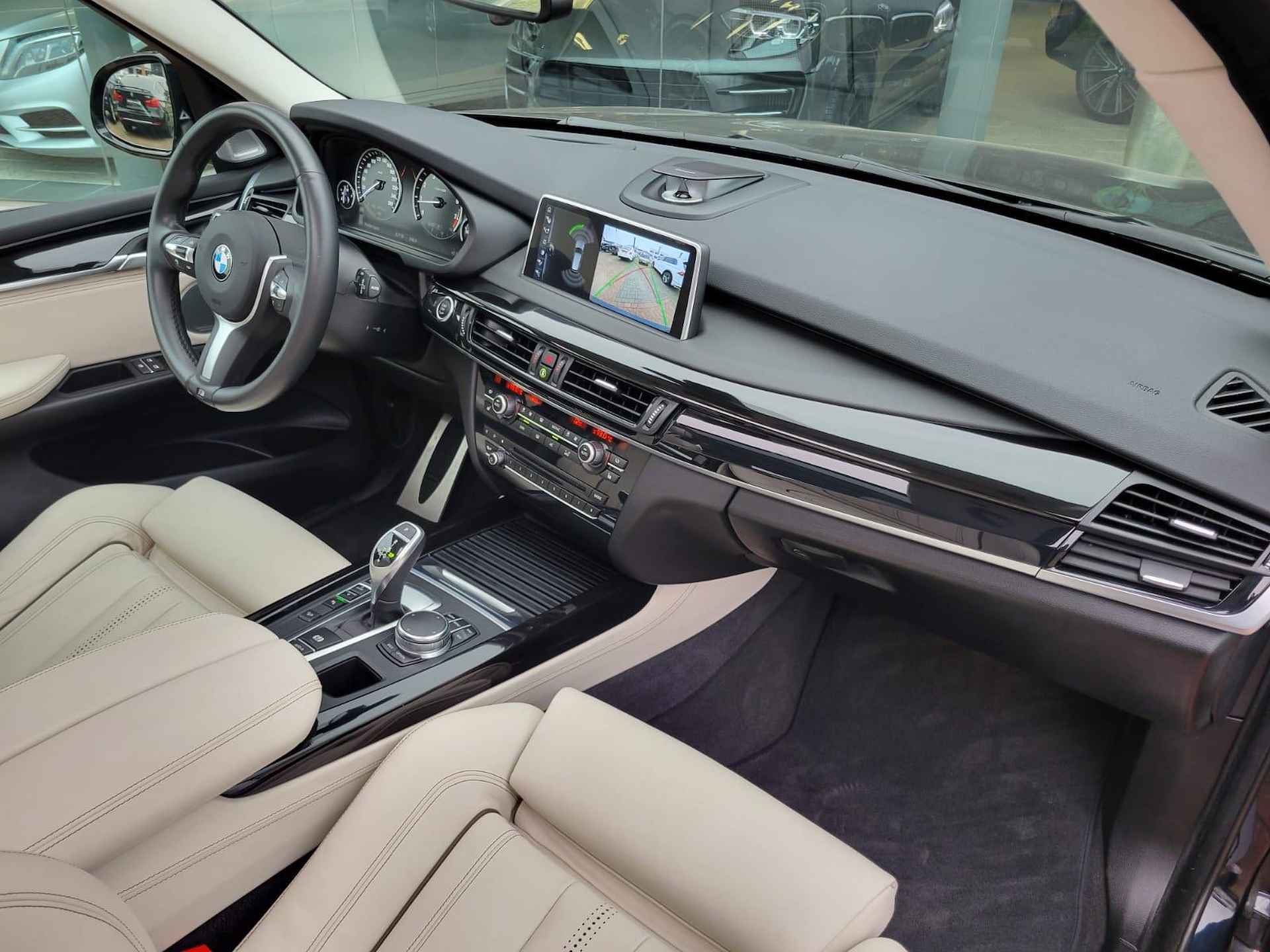 BMW X5 XDrive35i M-Sport | Hud | |B&O | Camera | Volledig dealer onderhouden - 43/45