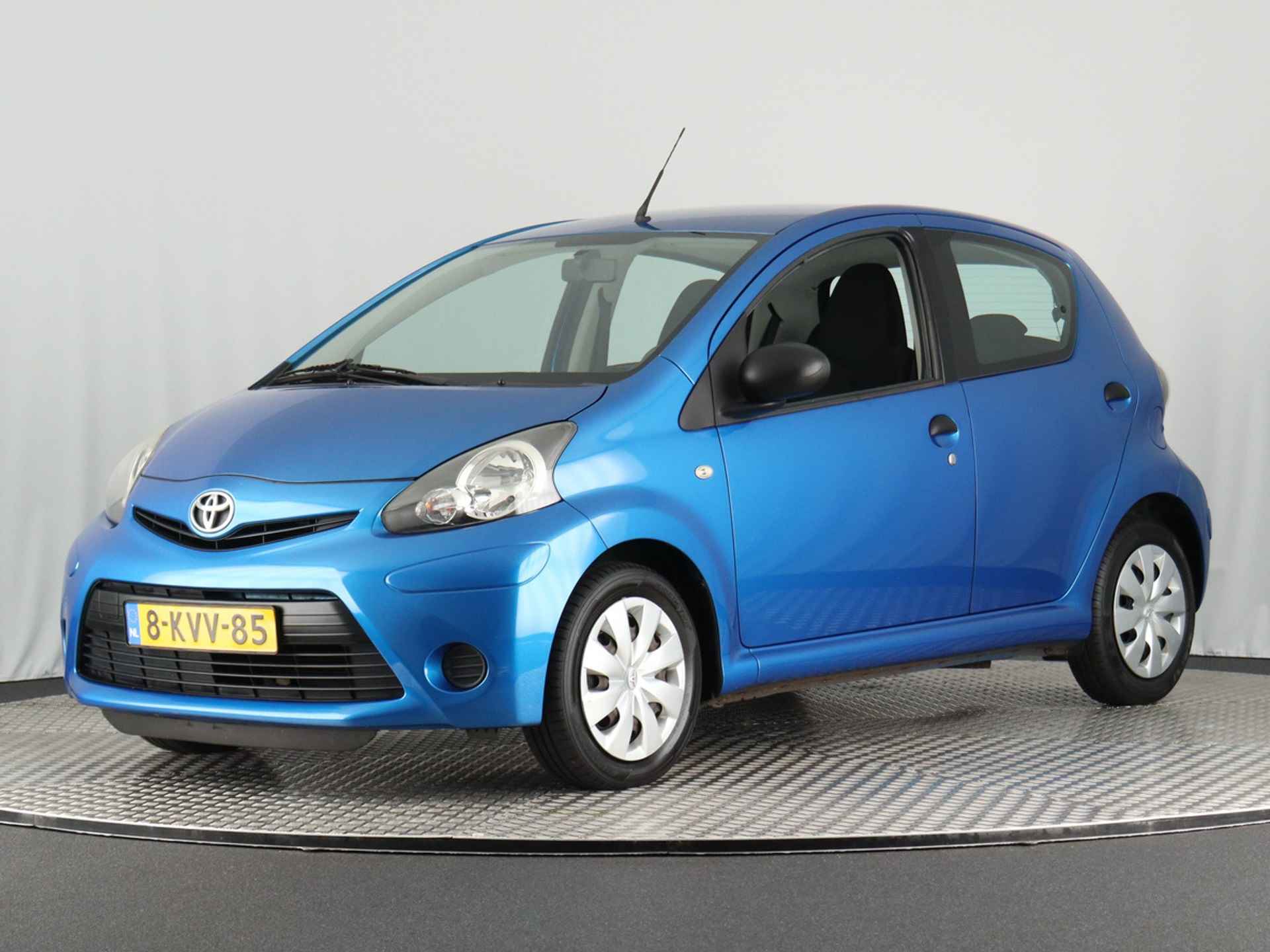 Toyota Aygo 1.0 VVT-i Now (NL-Auto / Airco / Elek. ramen / Centr. deurvergr.) - 24/27