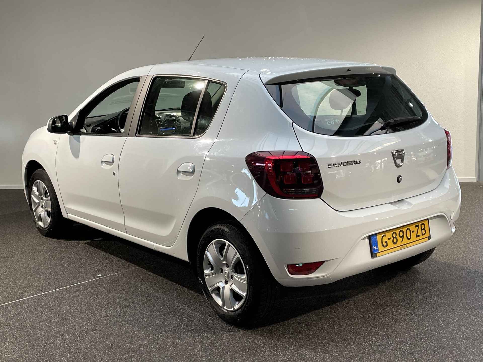 Dacia Sandero 0.9 TCe Laureate - 7/30