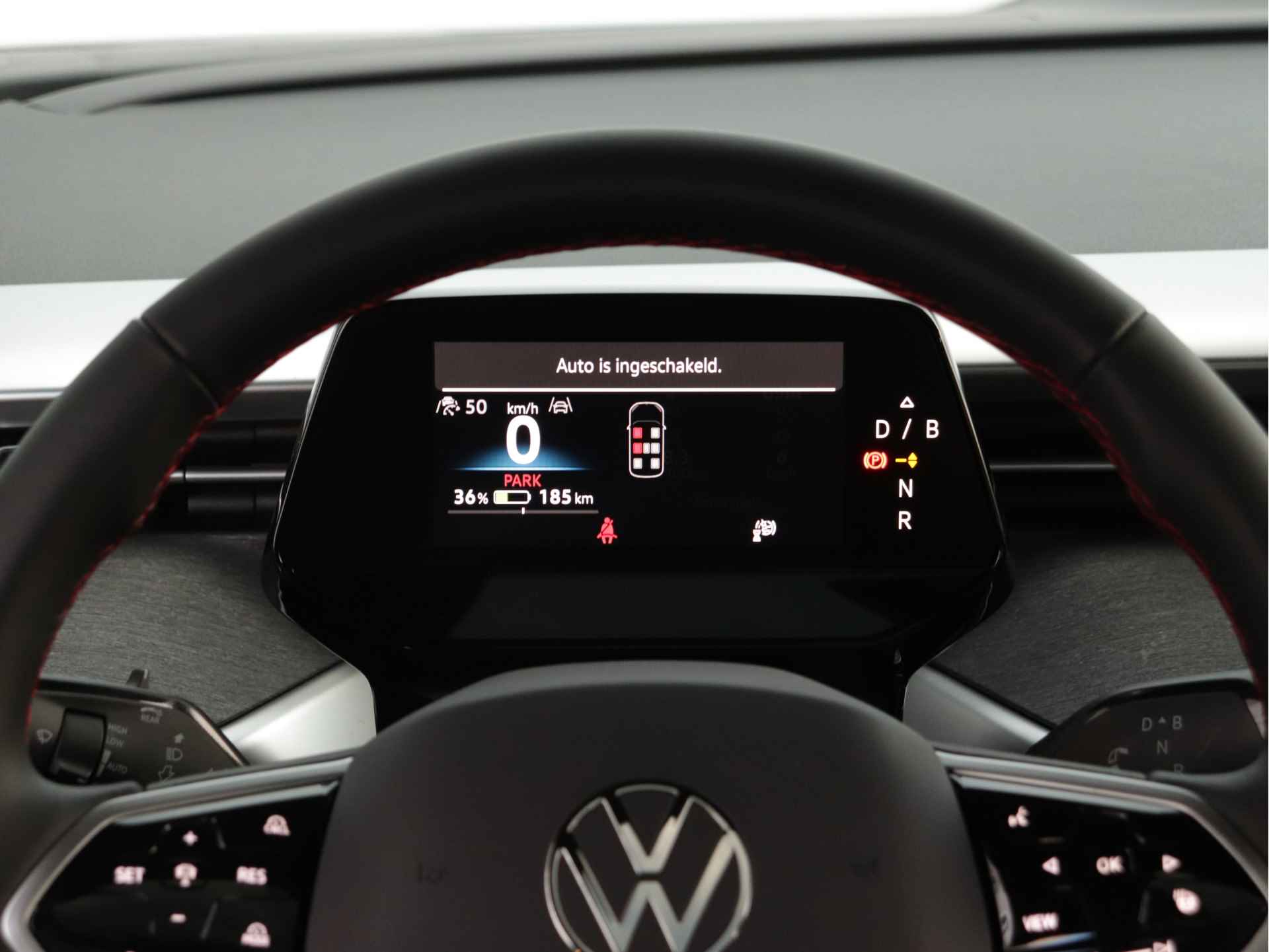 Volkswagen ID. Buzz GTX 86 kWh LWB 7p. 4Motion 340pk | Direct leverbaar! | 7 zitplaatsen | Panorama dak | Elektrische deuren | 360° camera | Harman/Kardon | - 65/71