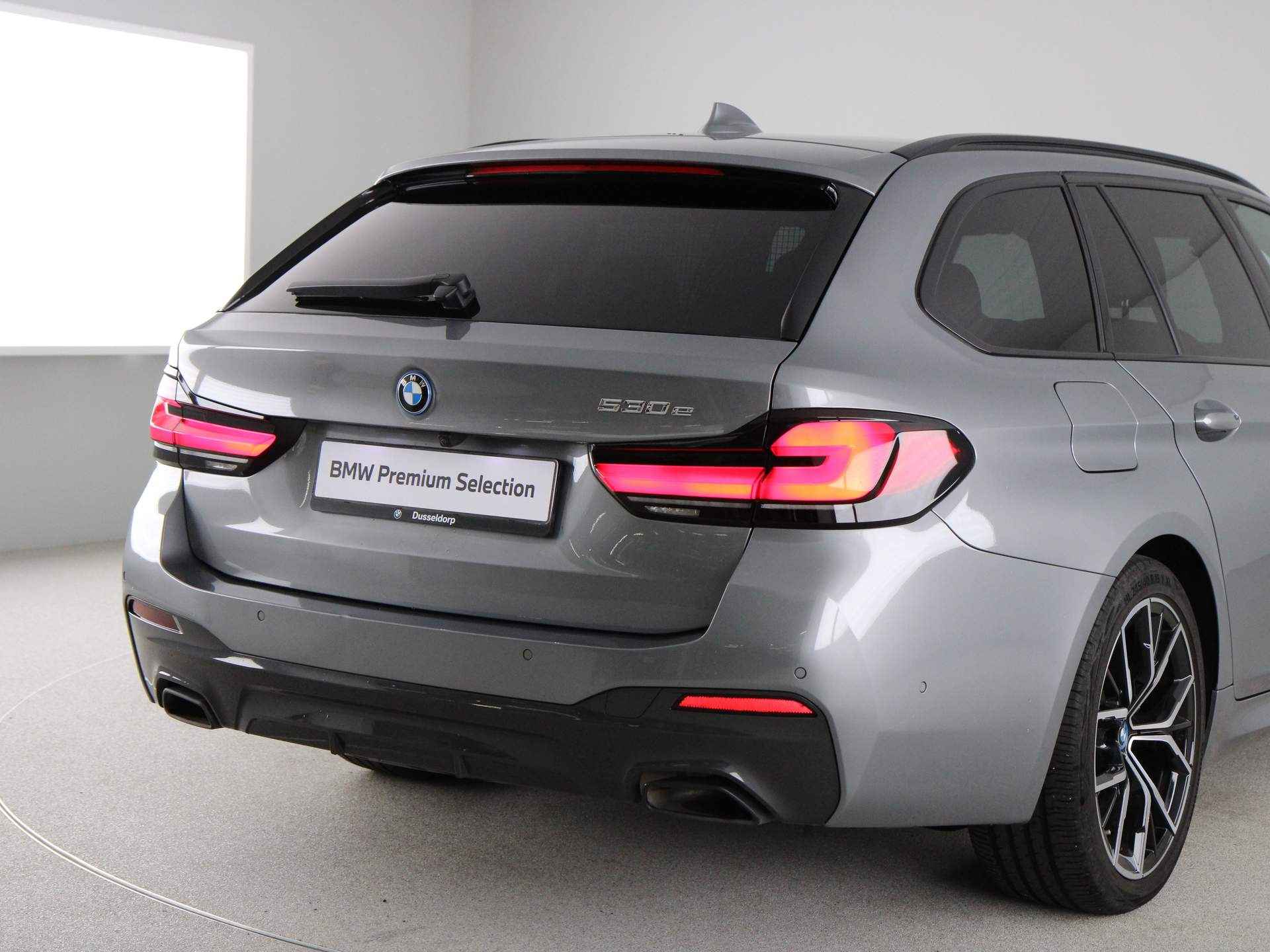 BMW 5 Serie Touring 530e M Sport Business Edition Plus - 20/26