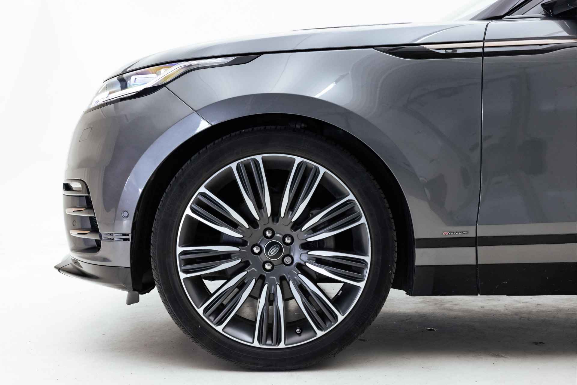 Land Rover Range Rover Velar 3.0 V6 SC R-Dynamic HSE | Adaptive Cruise Control | Carbon Interieur afwerking | Elek trekhaak | 22 Inch | Pano - 10/34