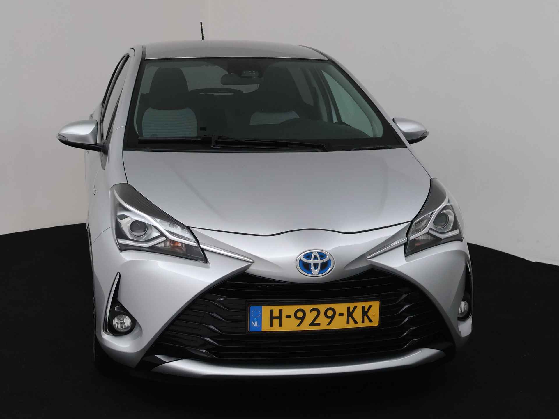 Toyota Yaris 1.5 Hybrid Dynamic Limited | Climate Control | Cruise Control | Navigatie | LM velgen | - 27/42