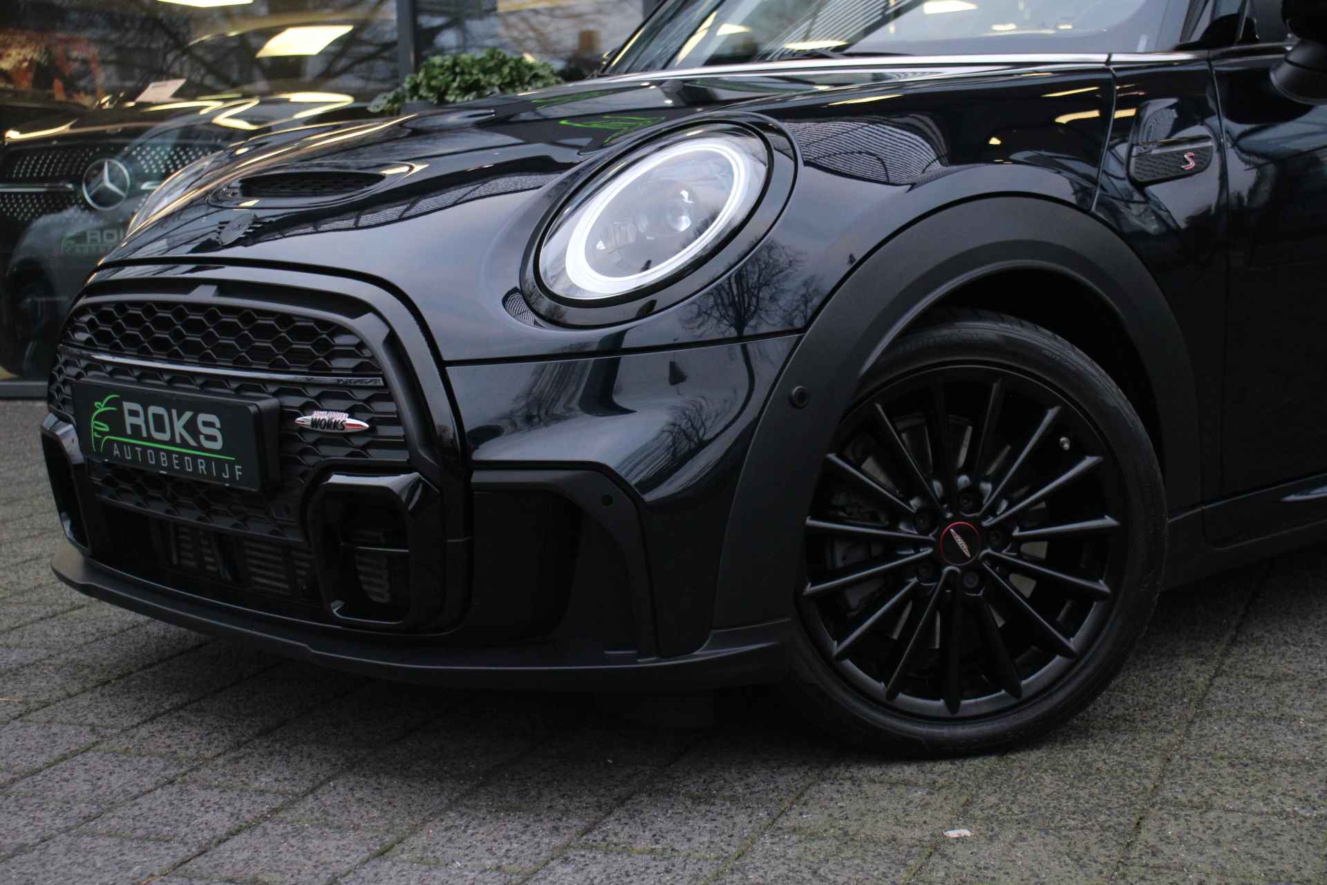 MINI Cabrio 2.0 Cooper S John Cooper Works BlackOptic DriverAssist/Camera/Headup/Keyless/Harmankardon/Leder - 9/28