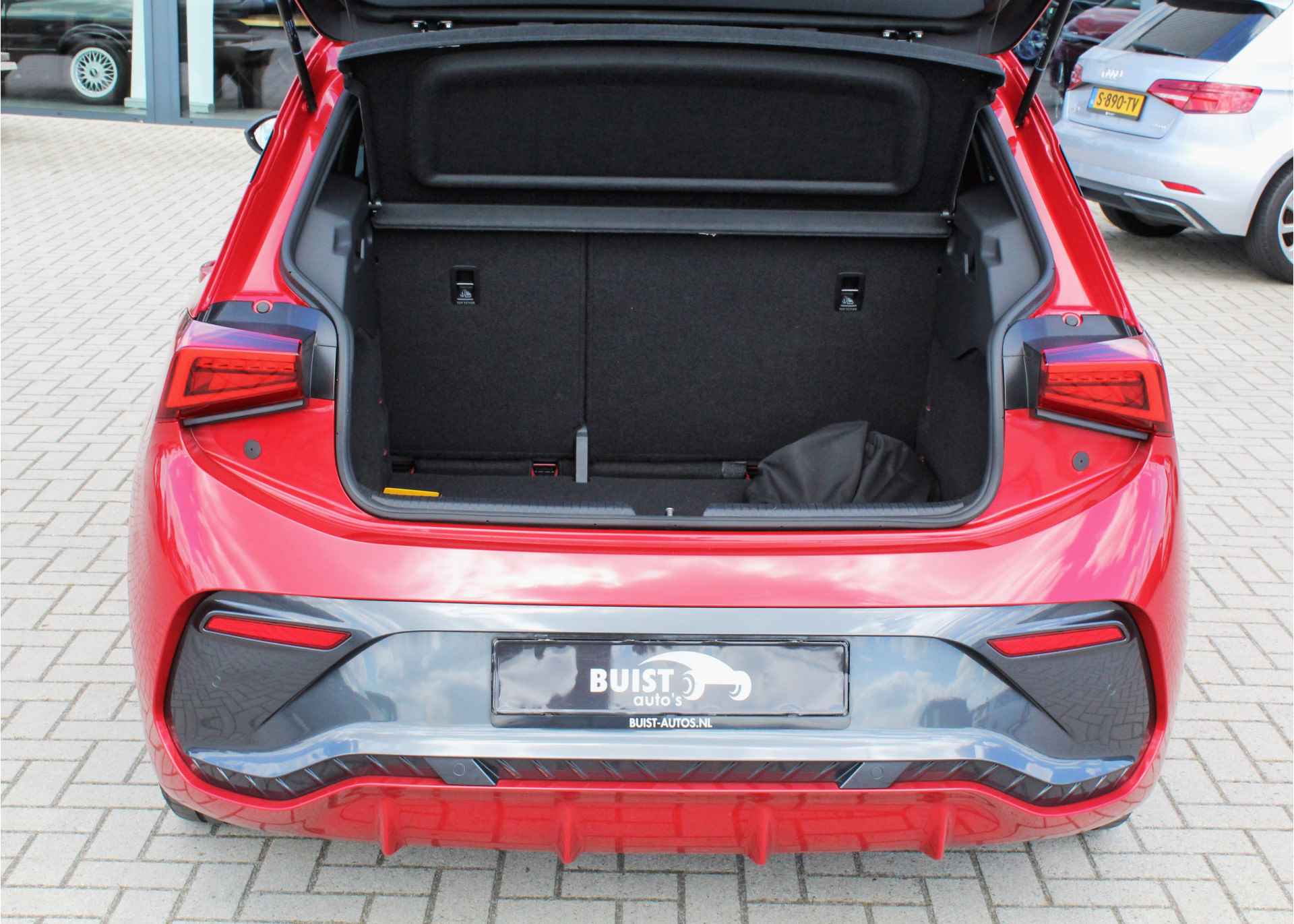 CUPRA Born Essential 62 kWh GROTE ACCU! € 2.000,- SUBSIDIE! - 6/21