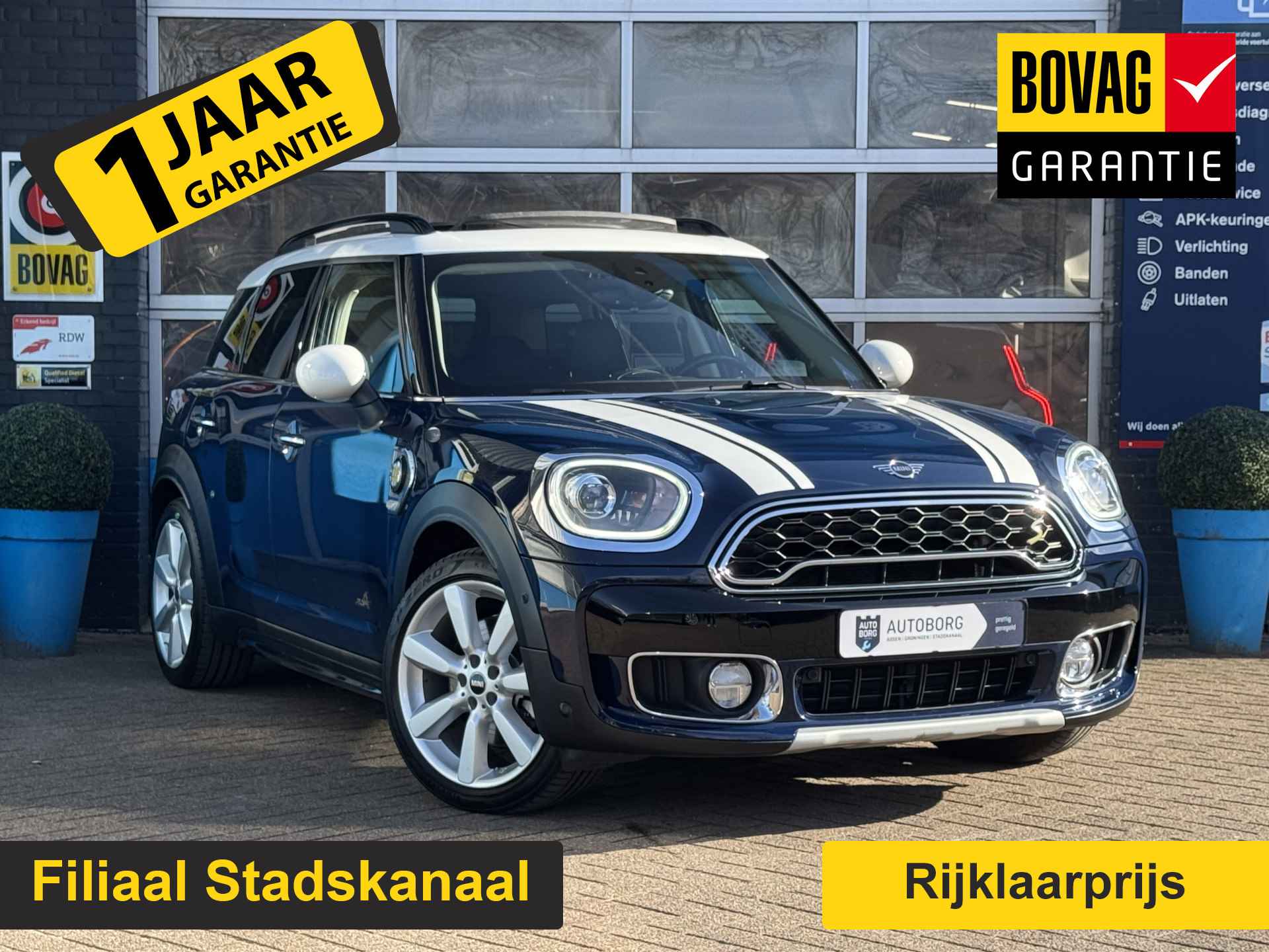 MINI Countryman 2.0 Cooper S E ALL4 Chili Prijs Inclusief Onderhoud & 12 Maand BOVAG Garantie | Bomvol Opties | Schuif/kantel Dak | Harman Kardon |