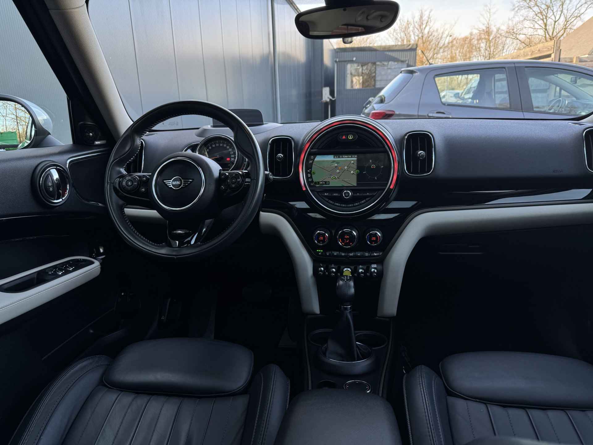 MINI Countryman 2.0 Cooper S E ALL4 Chili Prijs Inclusief Onderhoud & 12 Maand BOVAG Garantie | Bomvol Opties | Schuif/kantel Dak | Harman Kardon | - 7/56